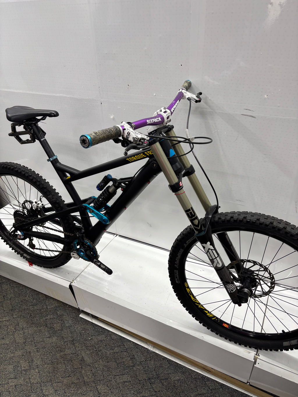 Canyon Torque FRX - Rahmengröße L - Bastlerrad DEFEKT
