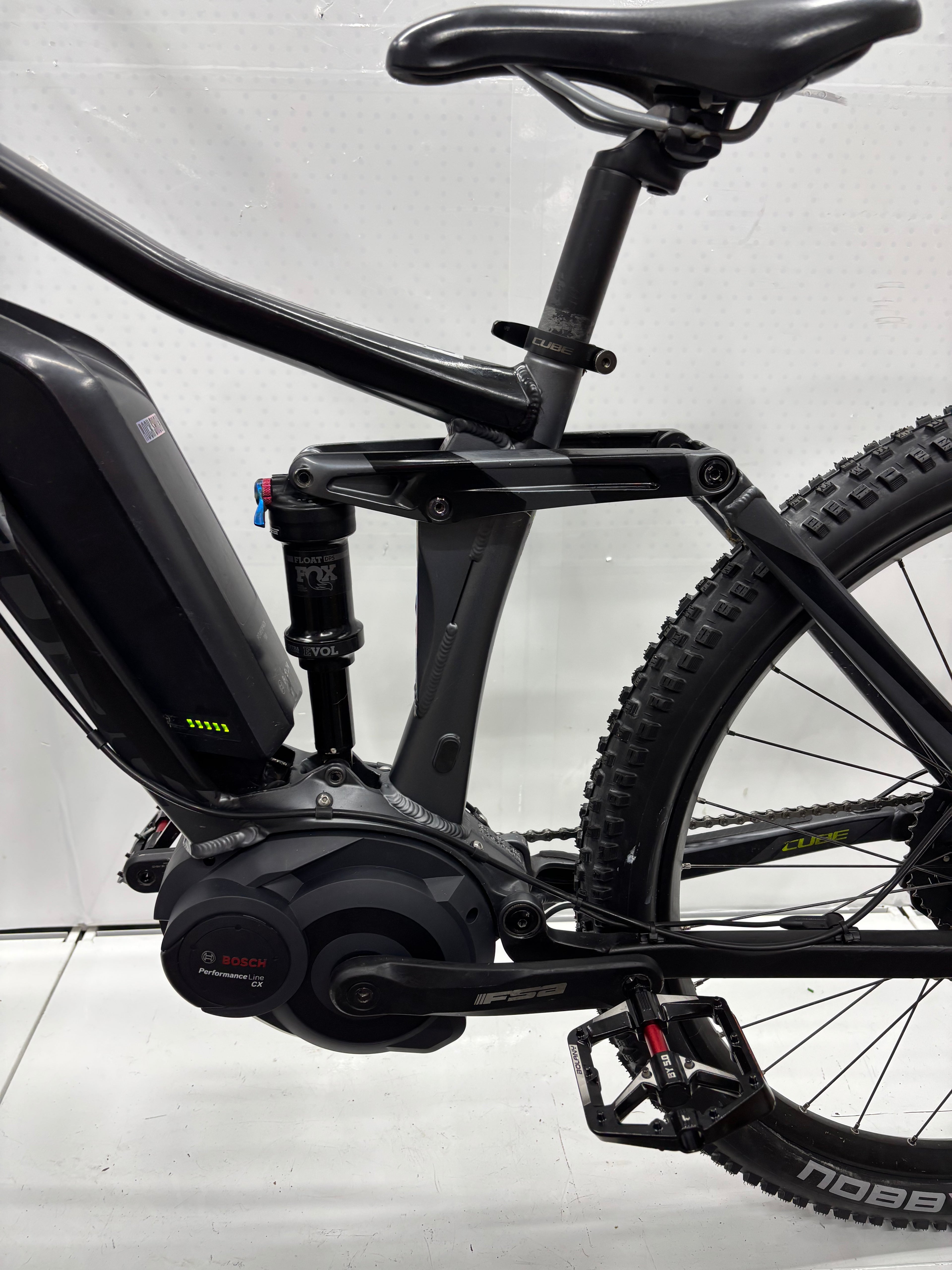 Cube Stereo 120 Hybrid viele Neuteile!