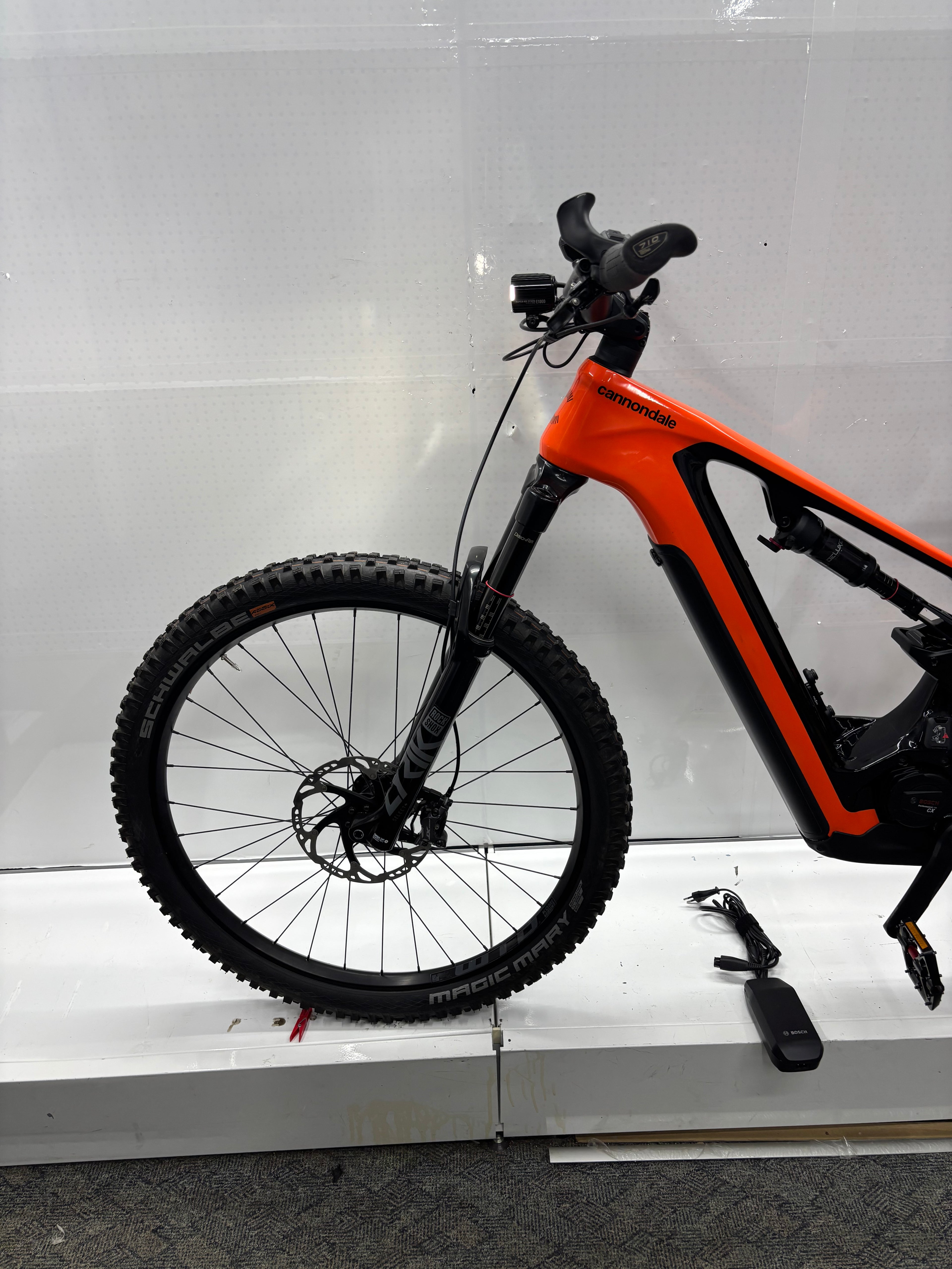 Cannondale Moterra Neo E-Fully - neuer Motor ! TOP !