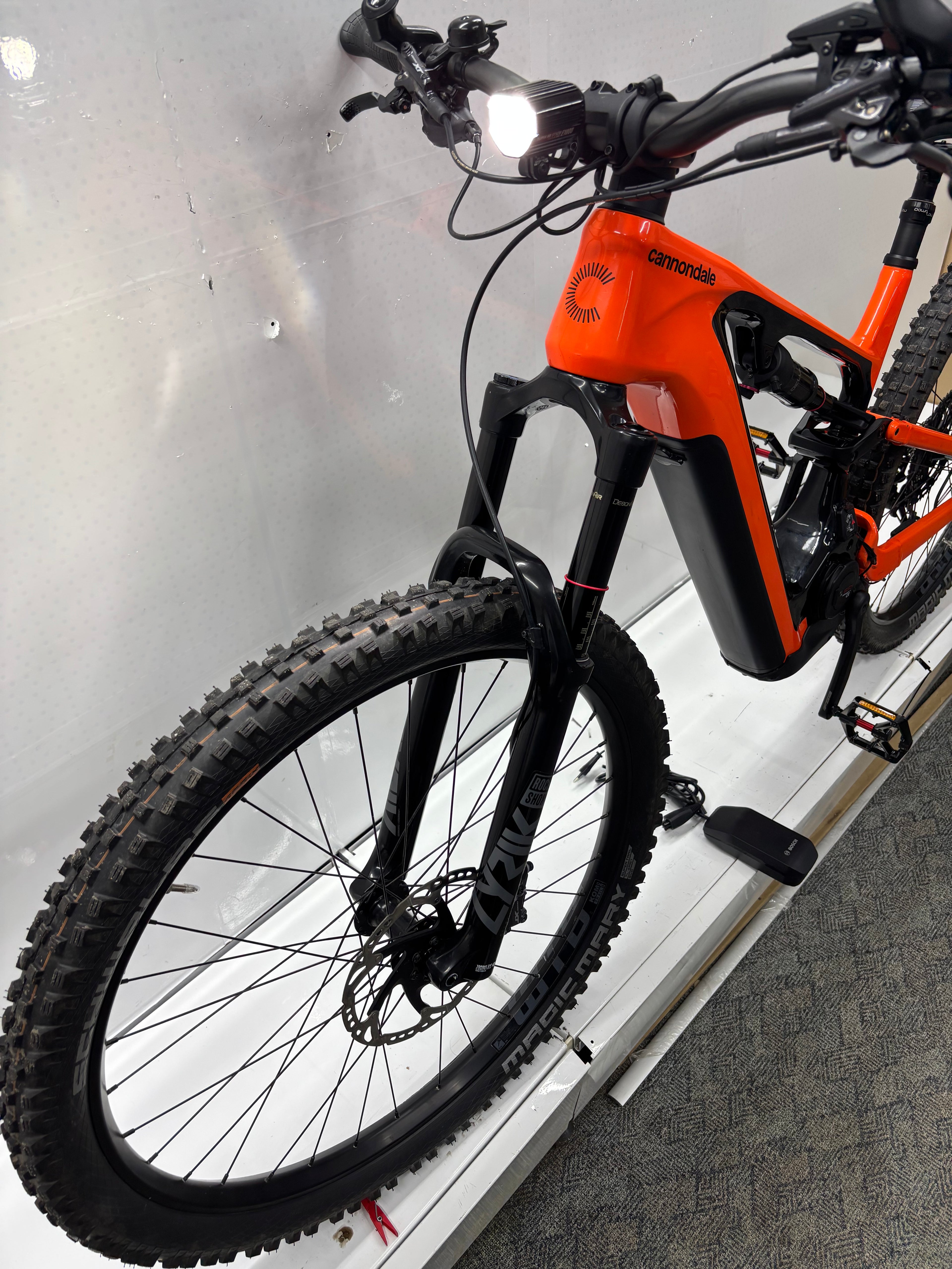 Cannondale Moterra Neo E-Fully - neuer Motor ! TOP !