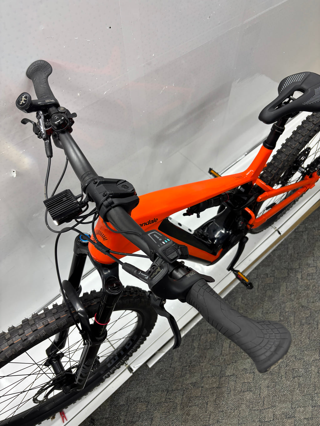 Cannondale Moterra Neo E-Fully - neuer Motor ! TOP !