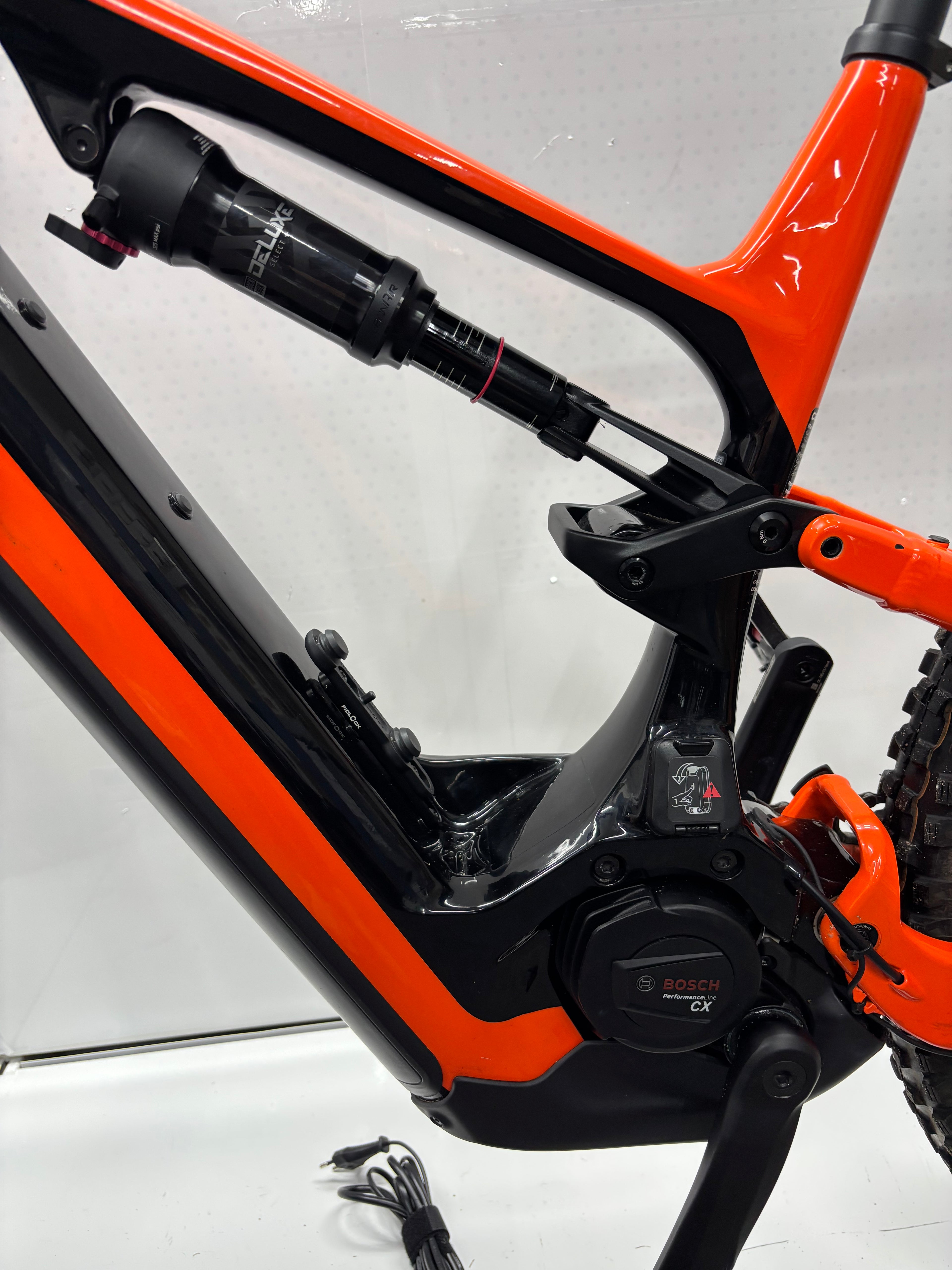 Cannondale Moterra Neo E-Fully - neuer Motor ! TOP !