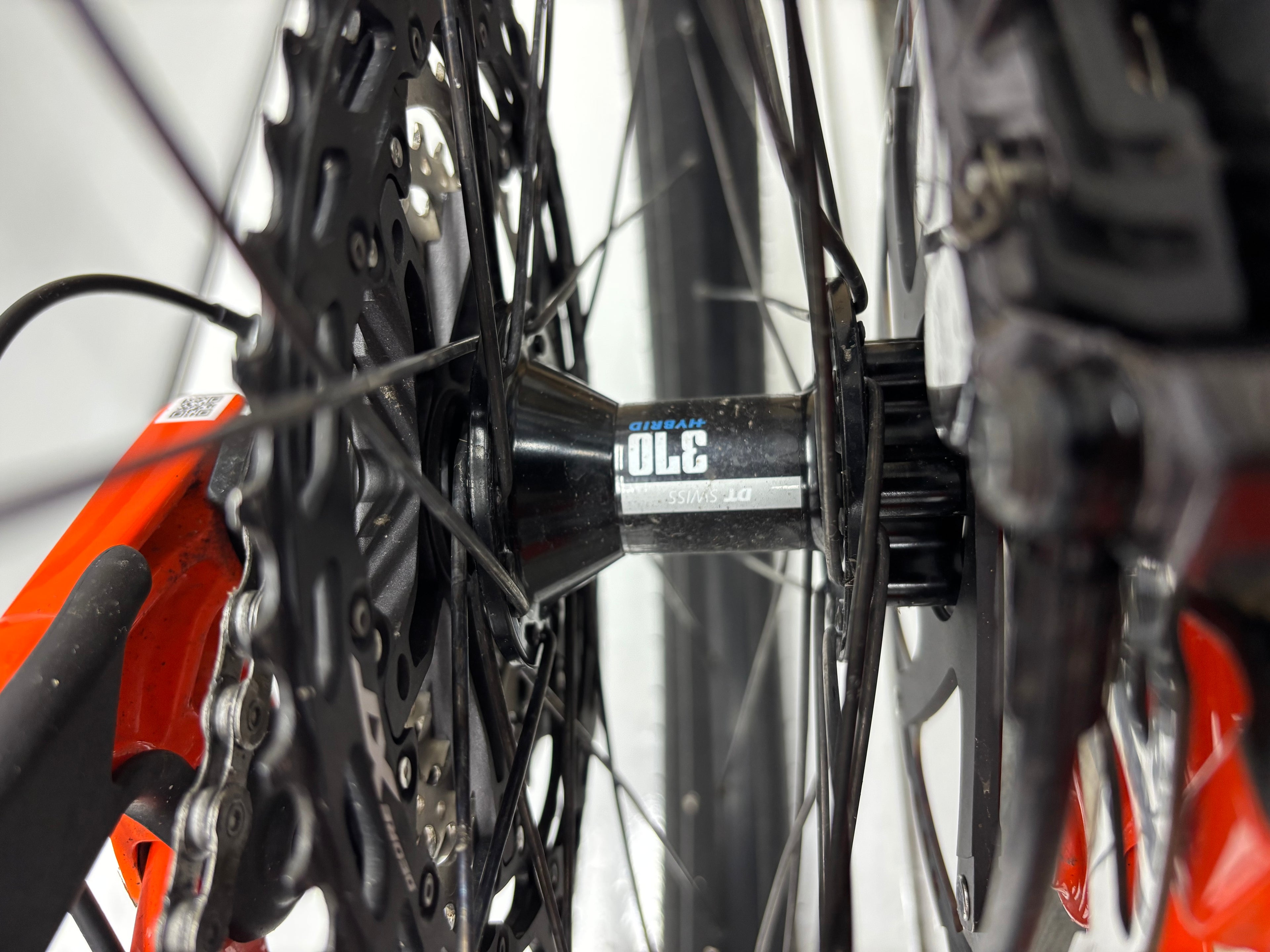 Cannondale Moterra Neo E-Fully - neuer Motor ! TOP !