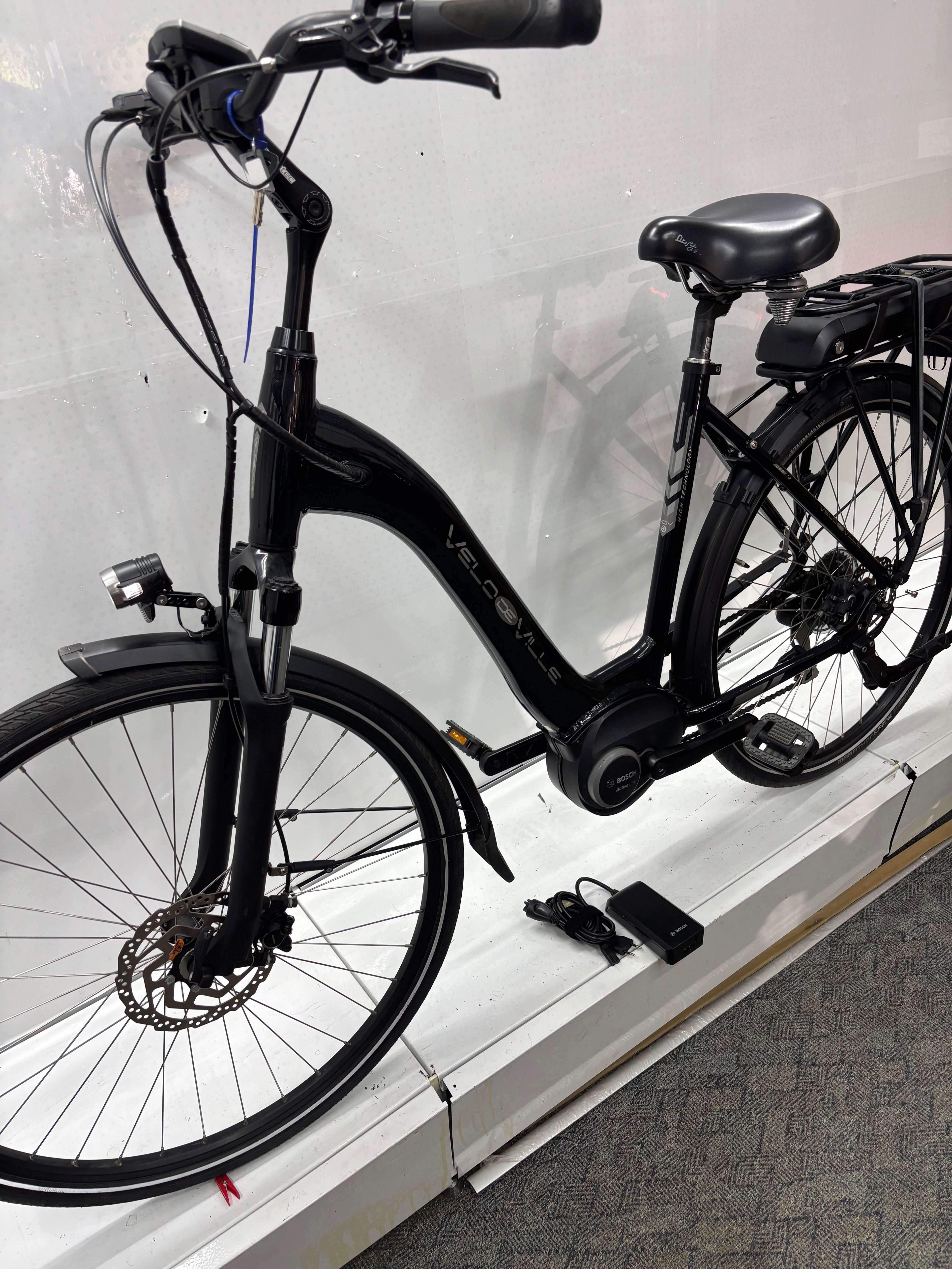 Velo de Ville CEB70 LTD