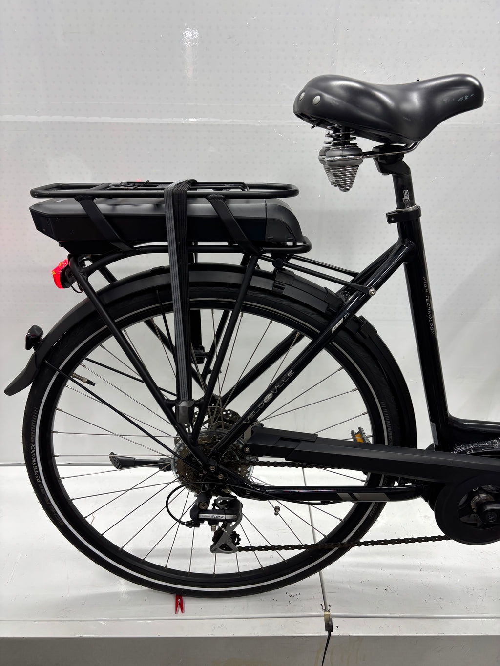 Velo de Ville CEB70 LTD
