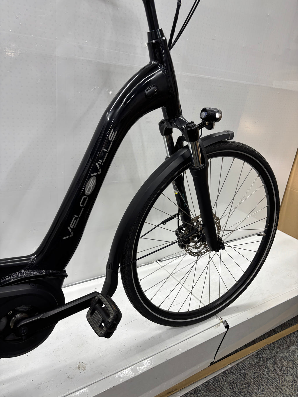 Velo de Ville CEB70 LTD