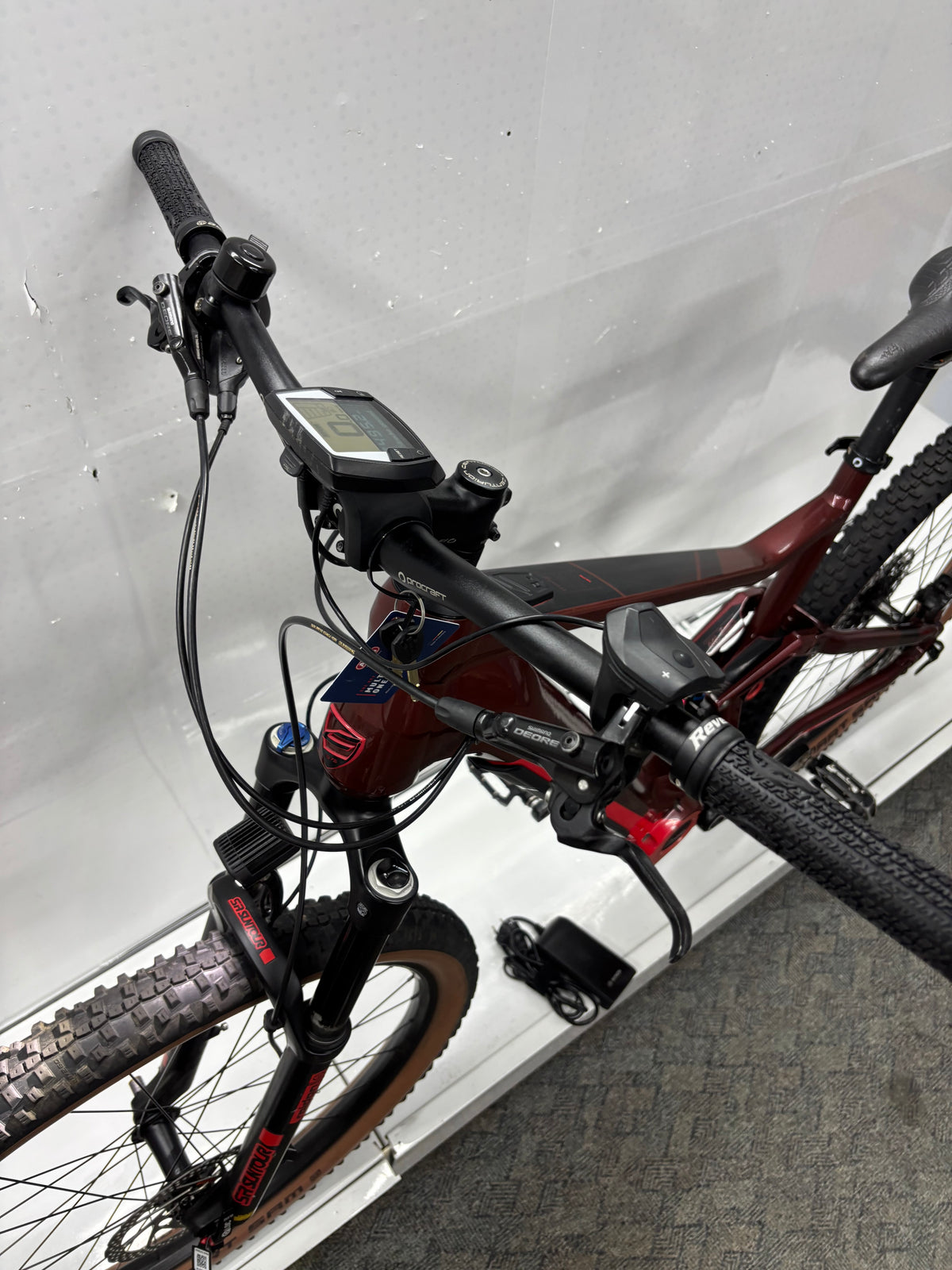 Centurion E-Fully Thasa
