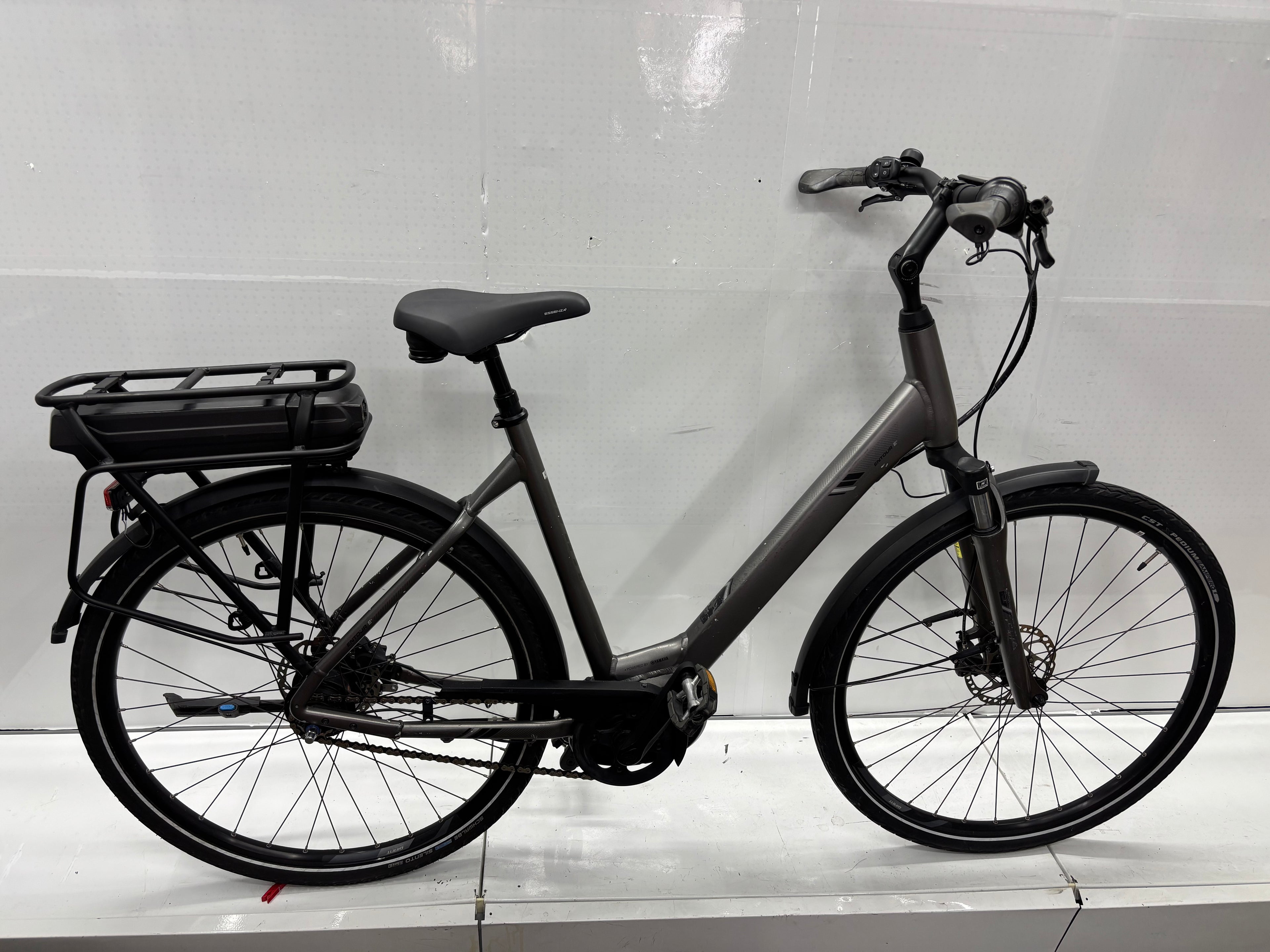 Giant Entour E+0 Fahrrad - Rahmengröße L - Bastlerad - DEFEKT