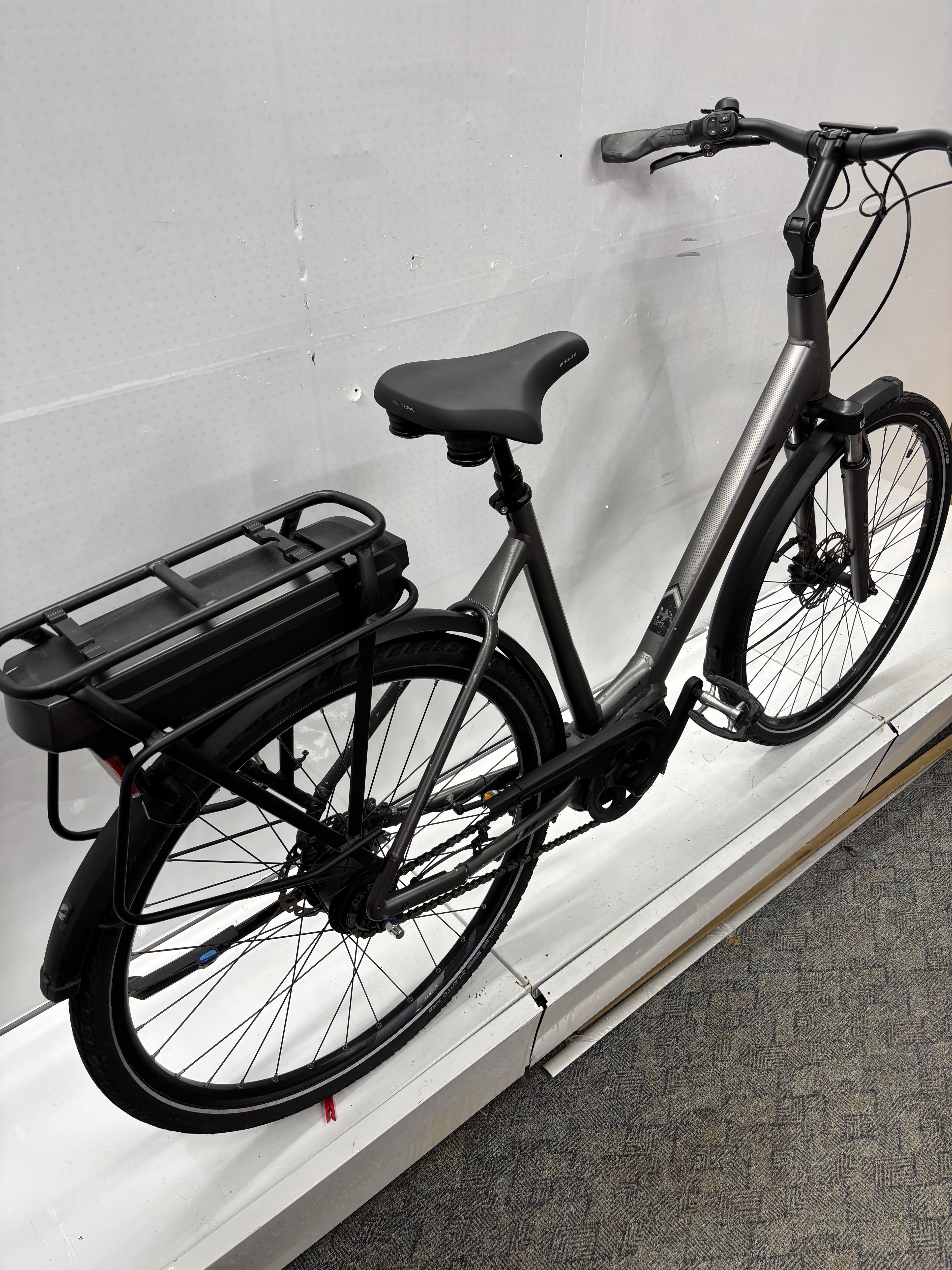 Giant Entour E+0 Fahrrad - Rahmengröße L - Bastlerad - DEFEKT