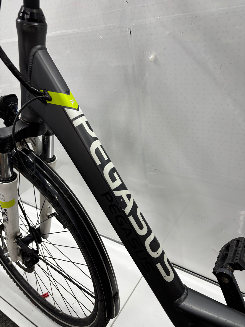 Pegasus Solero E8 - Bastler - DEFEKT