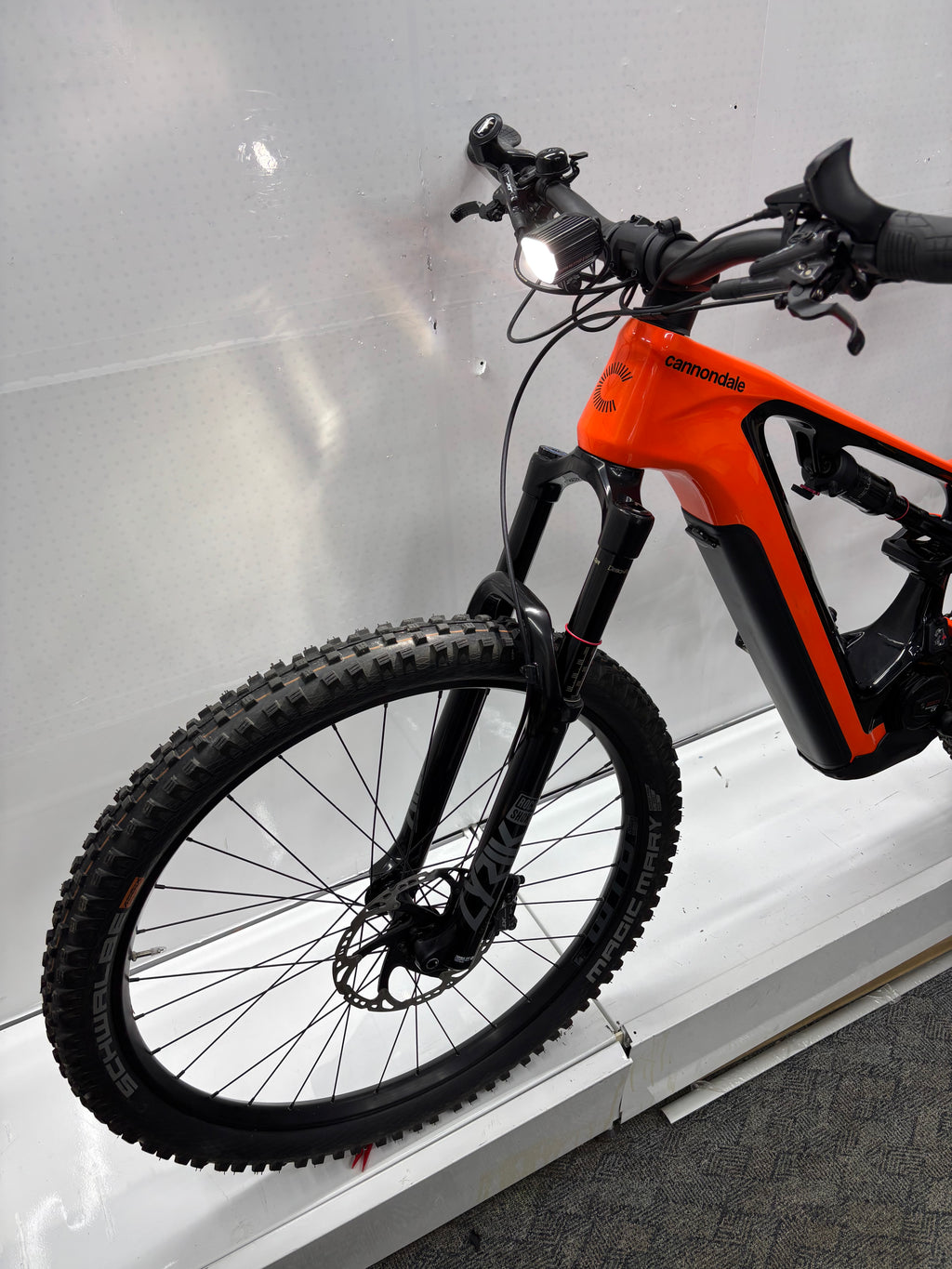 Cannondale Moterra Neo E-Fully - neuer Motor ! TOP !