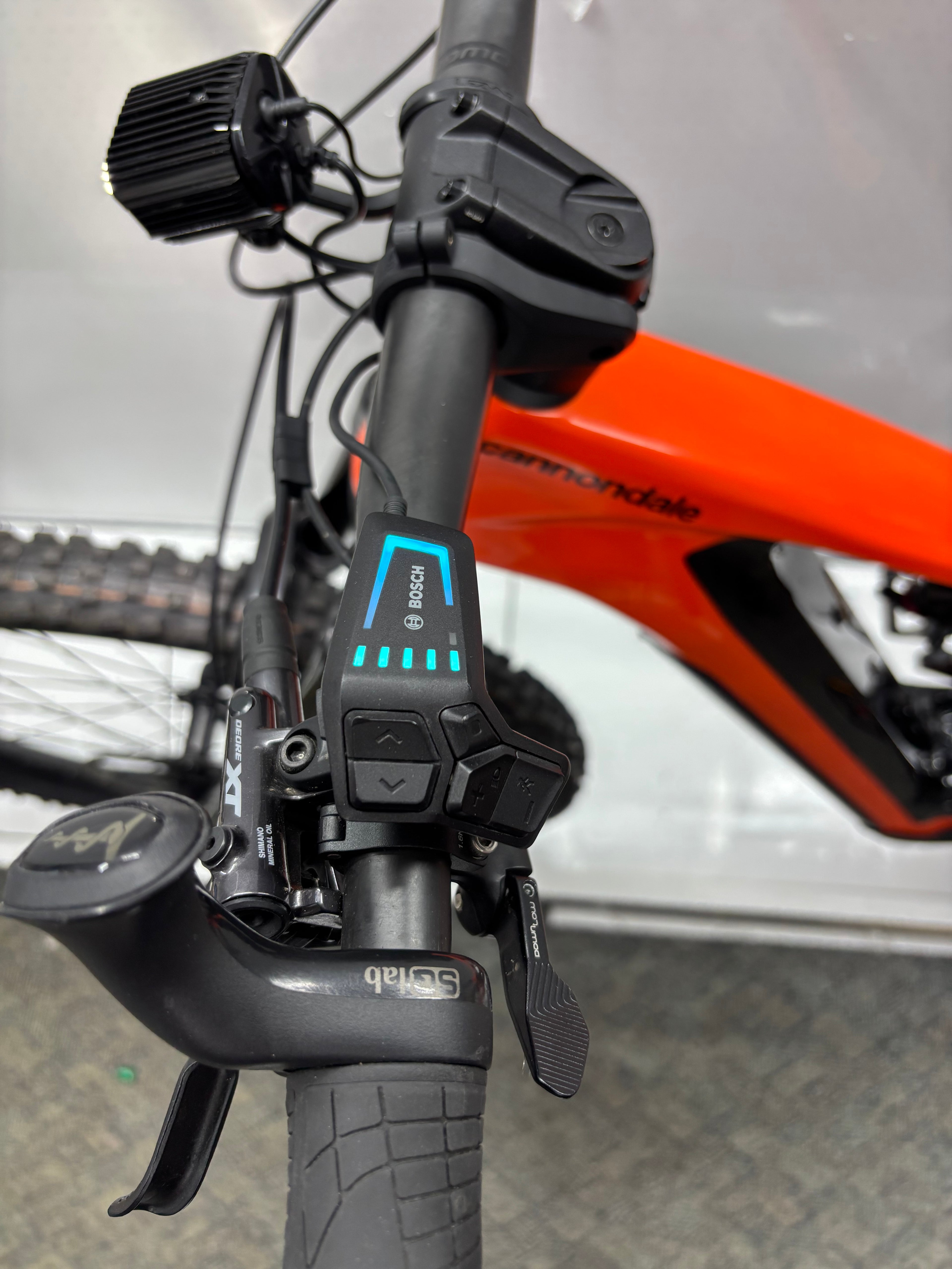 Cannondale Moterra Neo E-Fully - neuer Motor ! TOP !