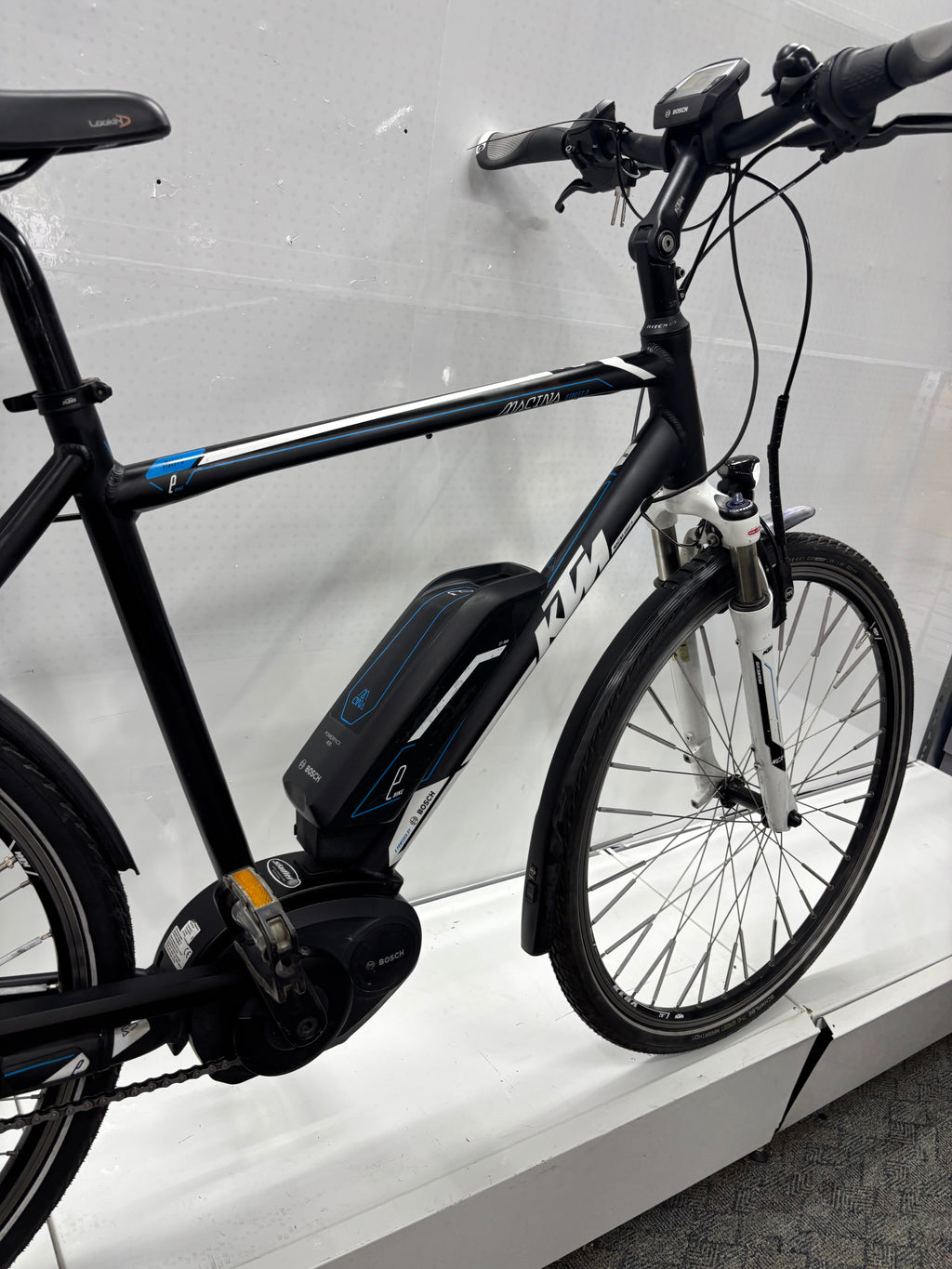 KTM Marcina Street 8