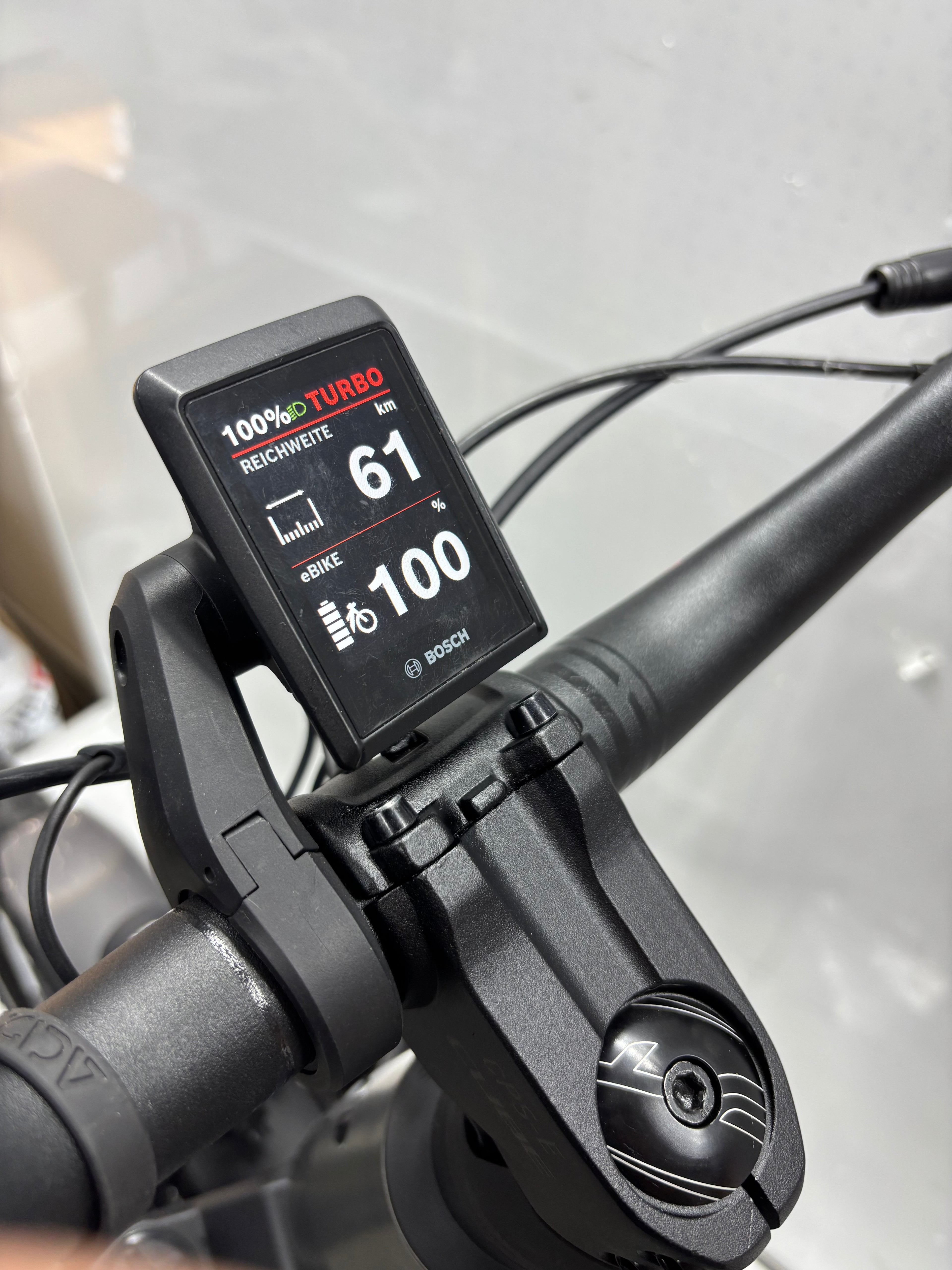 Cube Reaction Hybrid Pro 625