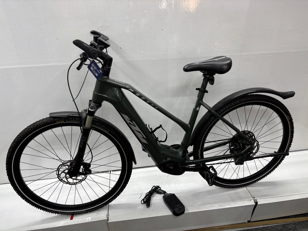 KTM Macina Cross 710, keine 300 Km !