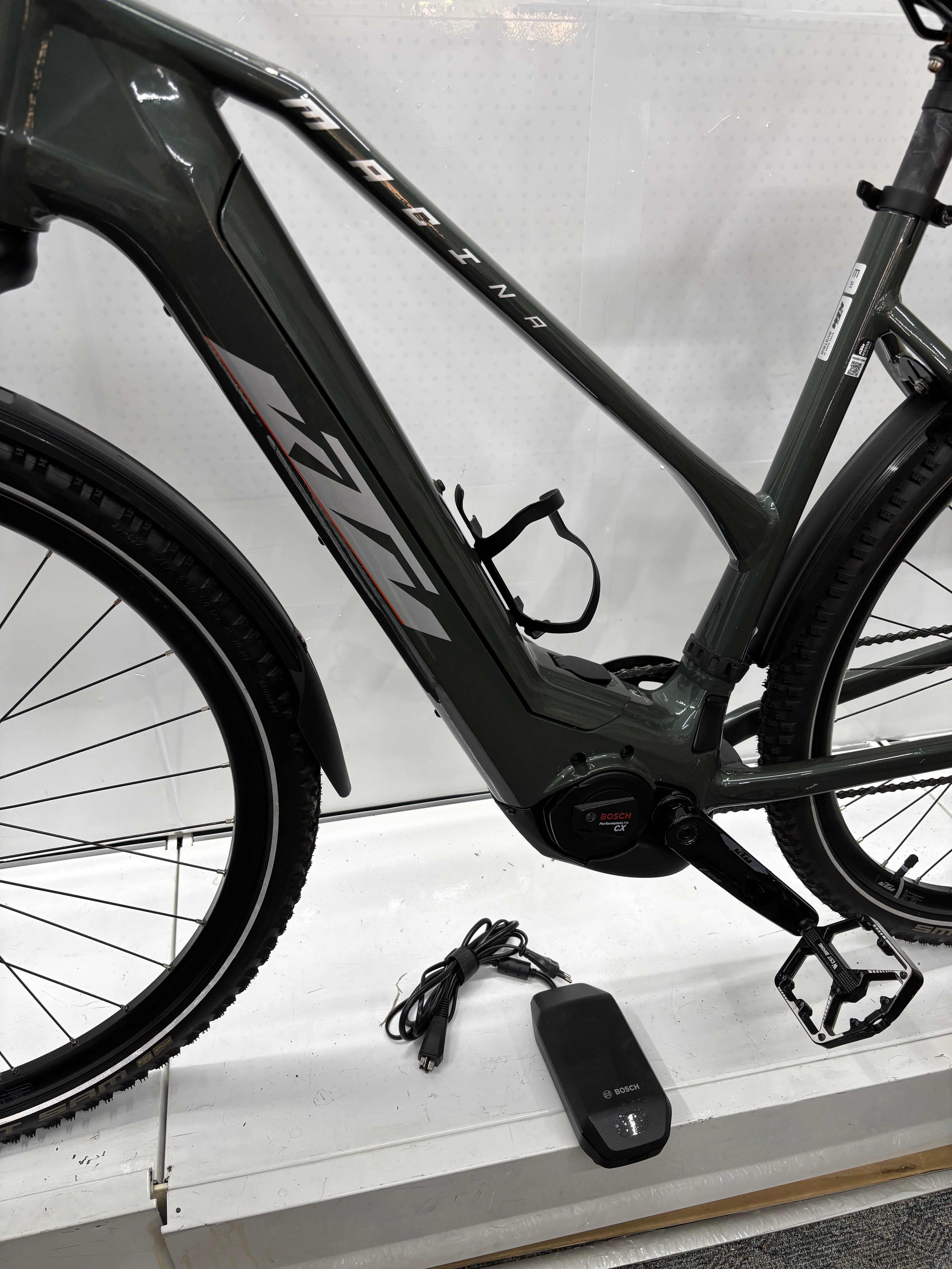 KTM Macina Cross 710, keine 300 Km !