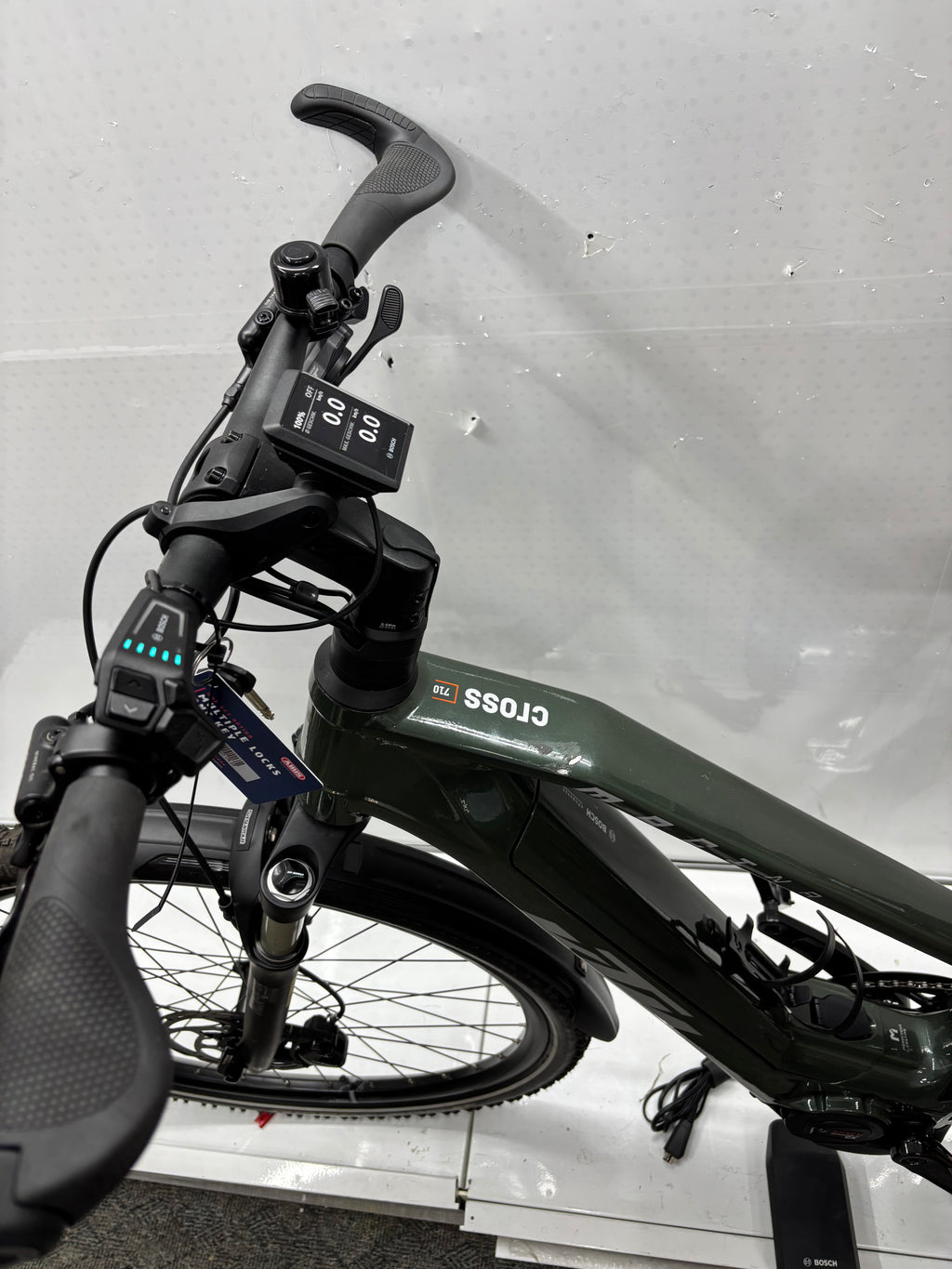 KTM Macina Cross 710, keine 300 Km !