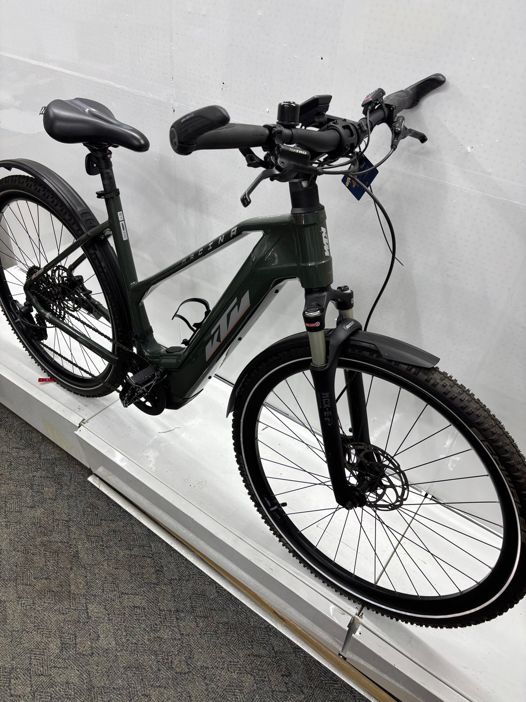 KTM Macina Cross 710, keine 300 Km !
