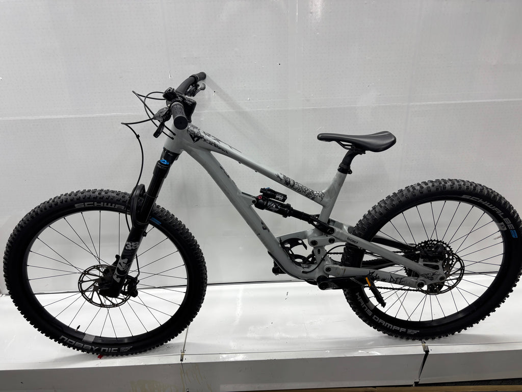YT Capra MX Core 2 - Fully - Rahmengr. L