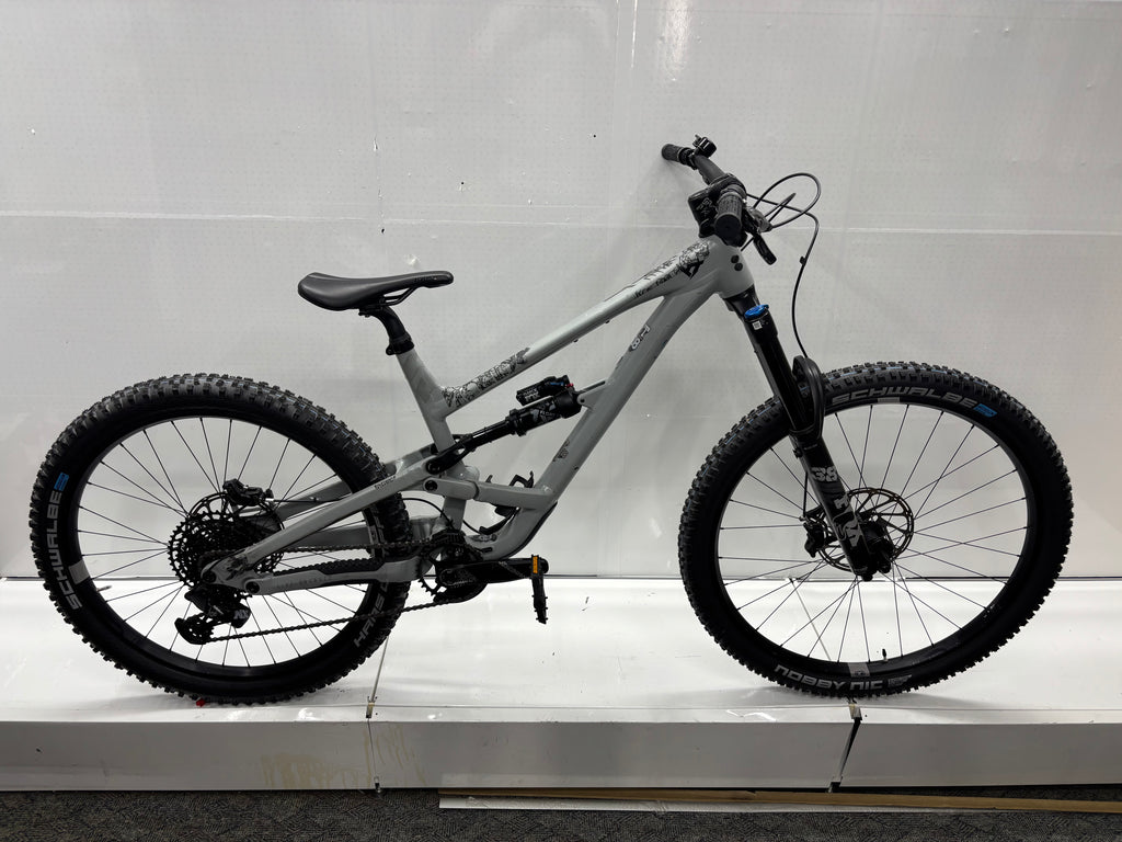 YT Capra MX Core 2 - Fully - Rahmengr. L