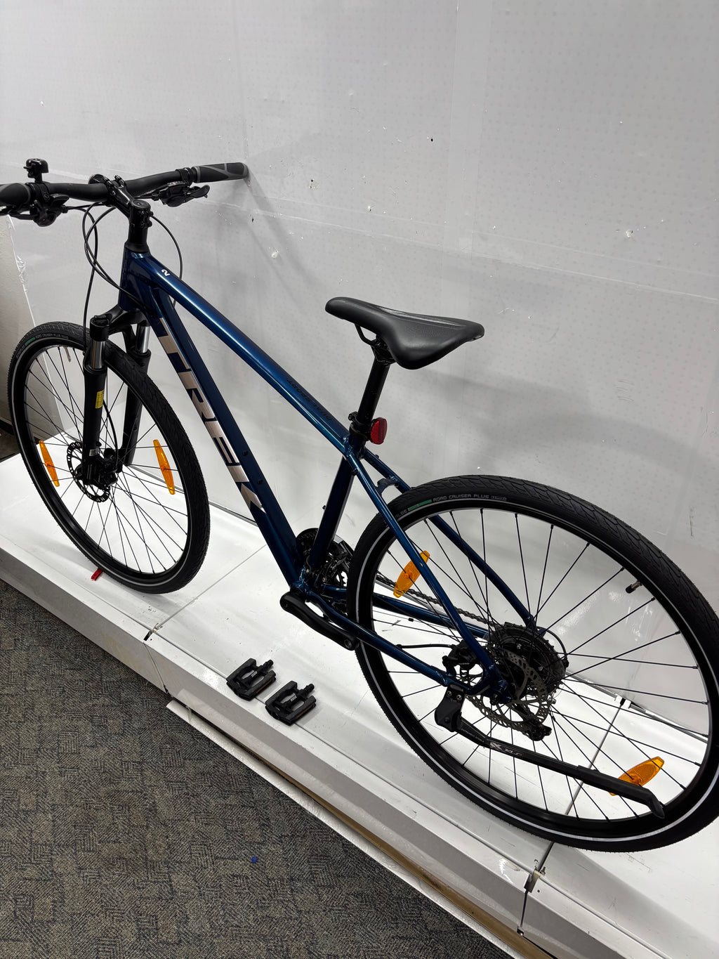 Trek Dual Sport 2M
