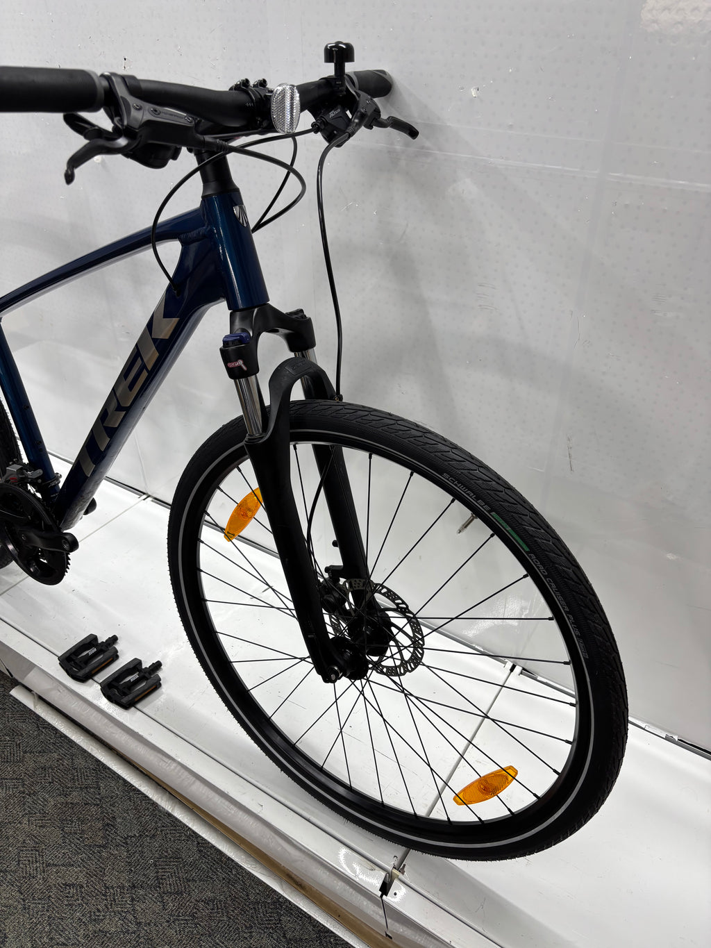 Trek Dual Sport 2M