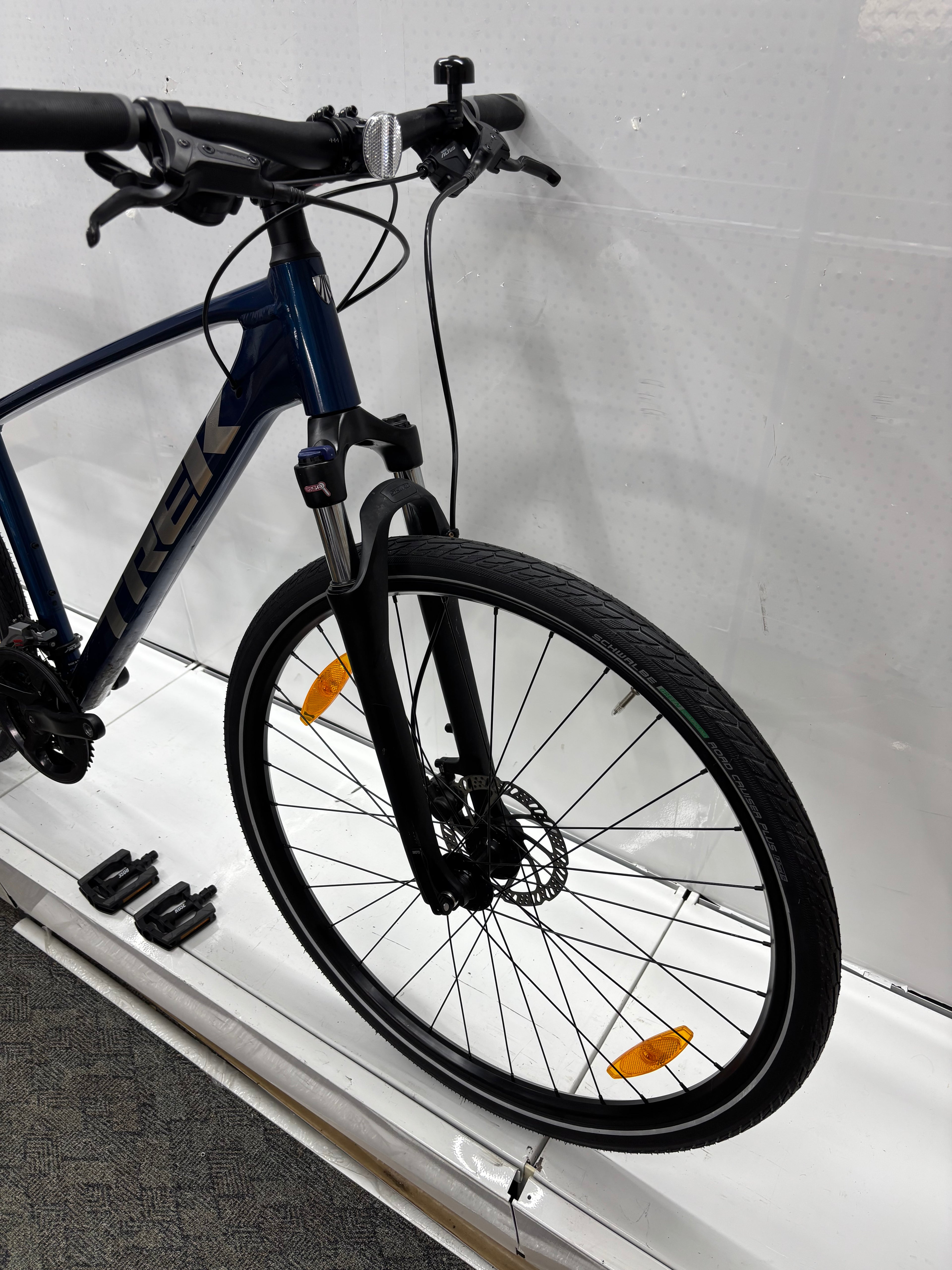 Trek Dual Sport 2M