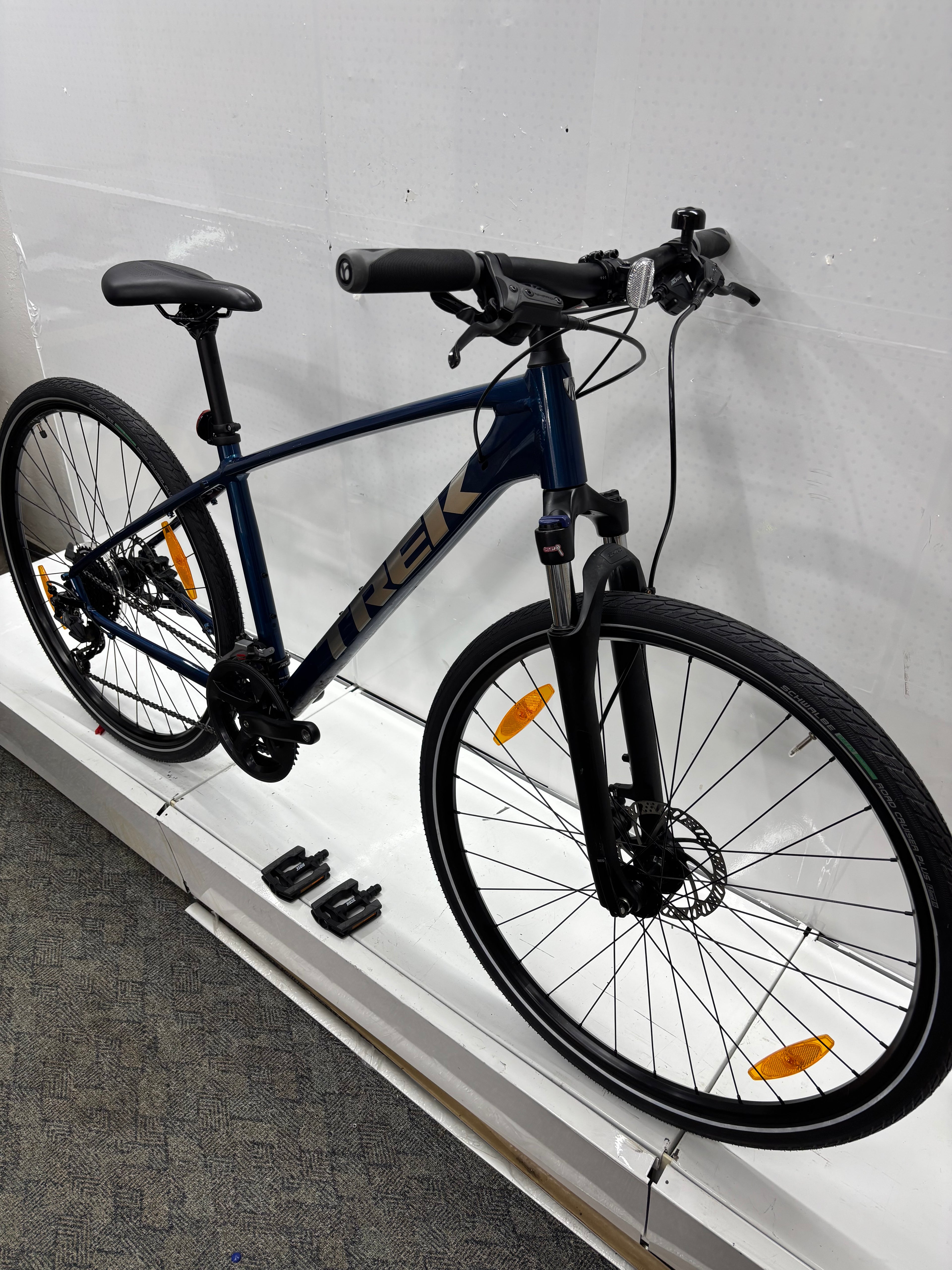 Trek Dual Sport 2M