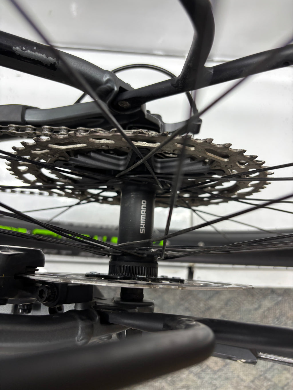 Cube Reaction Hybrid Pro