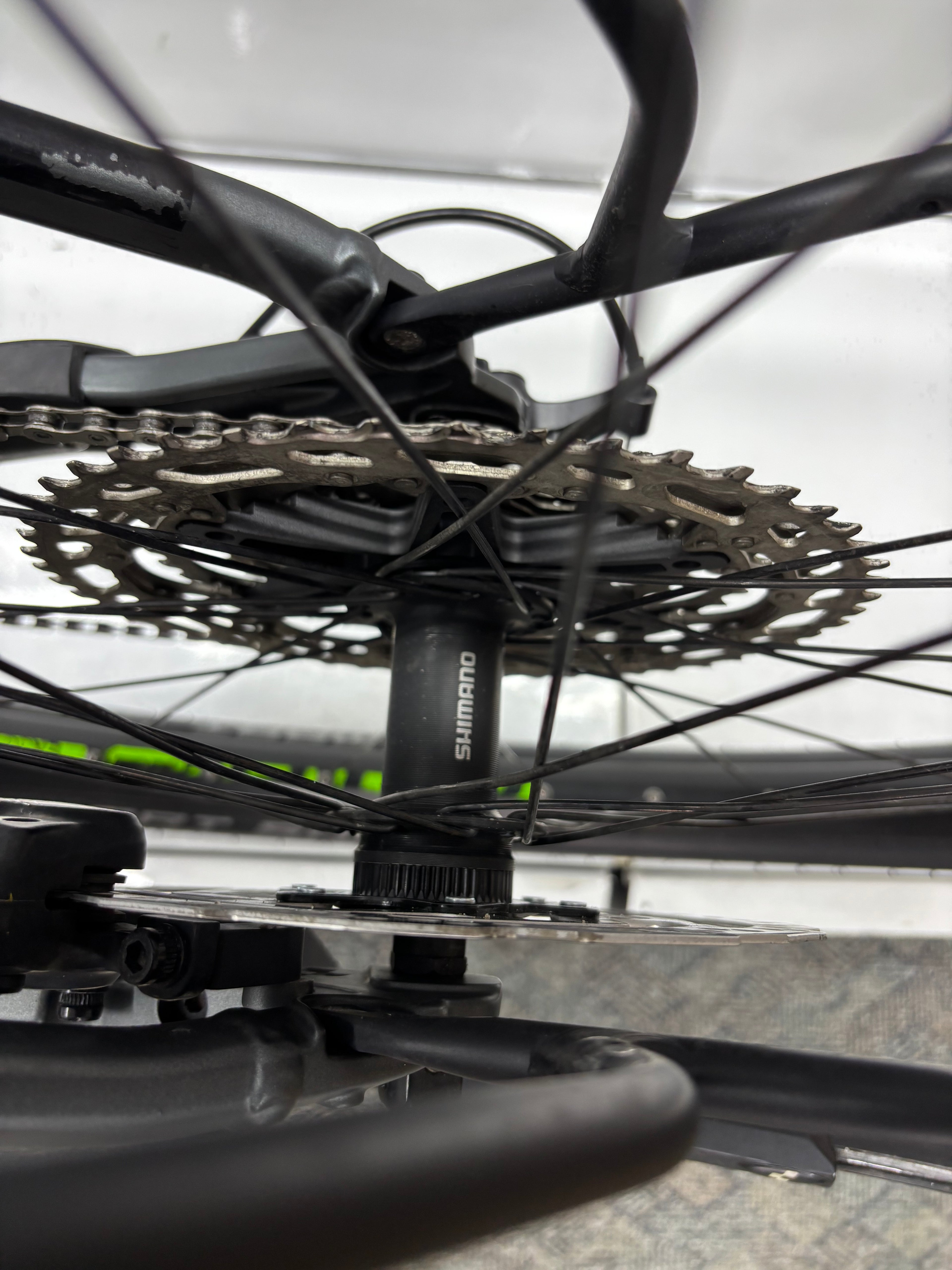 Cube Reaction Hybrid Pro