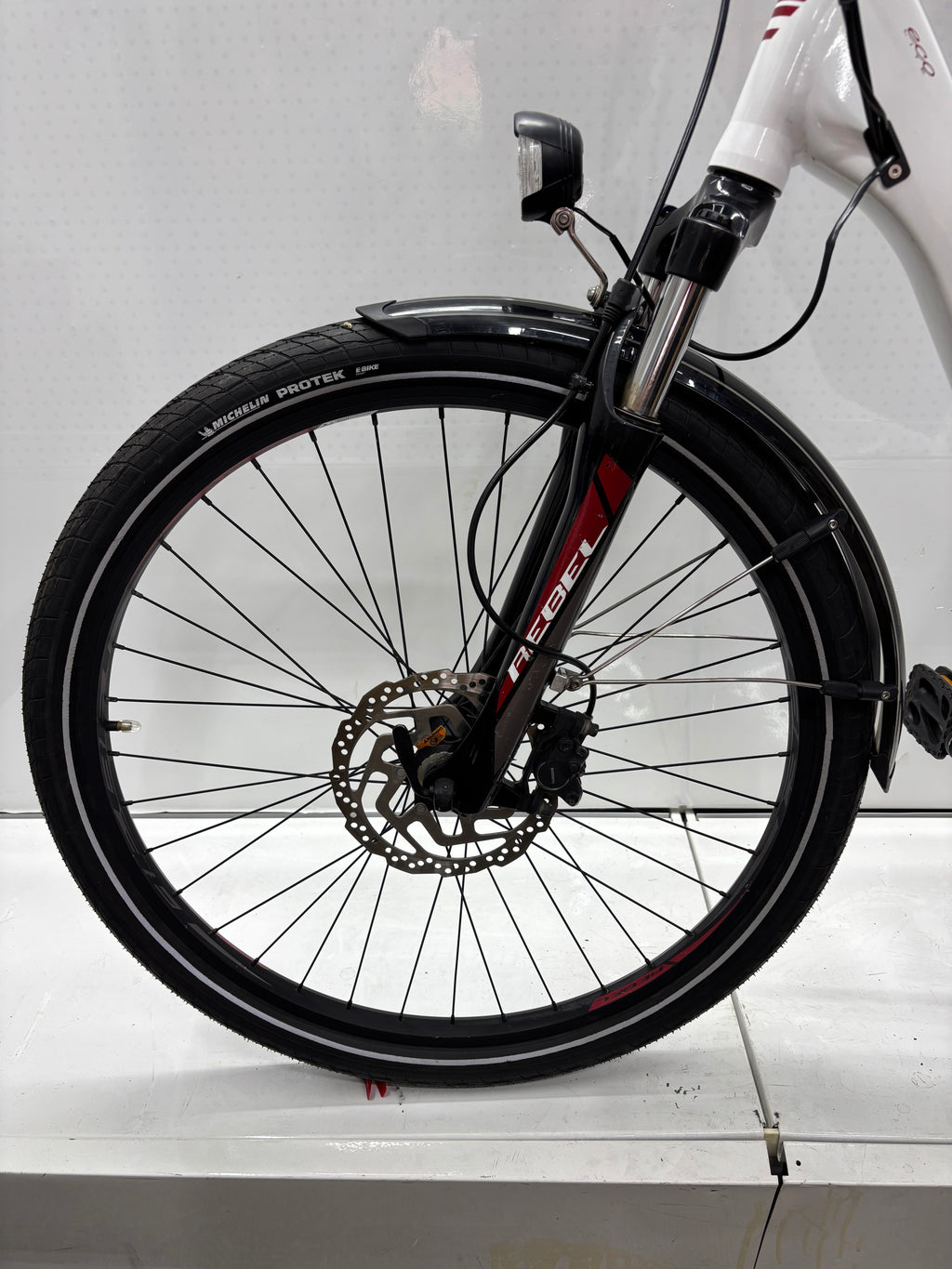 BH Rebel Easymotion Eco Lite E-Bike - Bastlerrad - DEFEKT