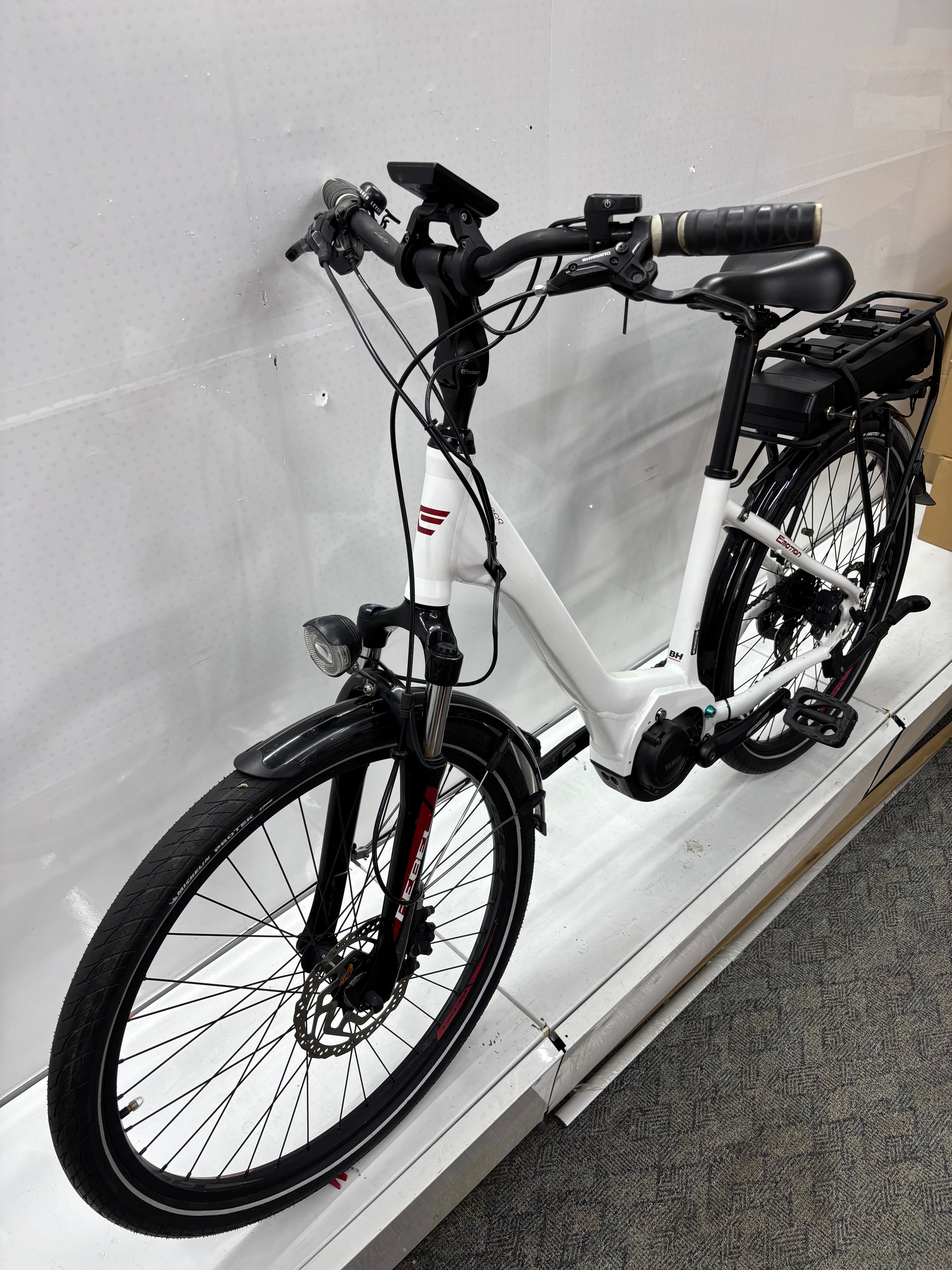 BH Rebel Easymotion Eco Lite E-Bike - Bastlerrad - DEFEKT