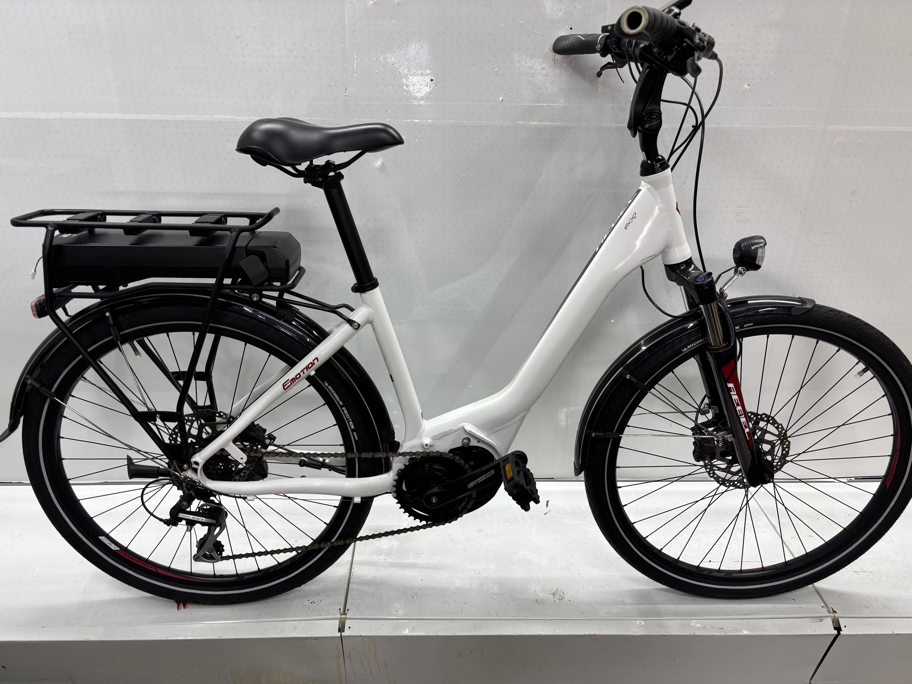 BH Rebel Easymotion Eco Lite E-Bike - Bastlerrad - DEFEKT
