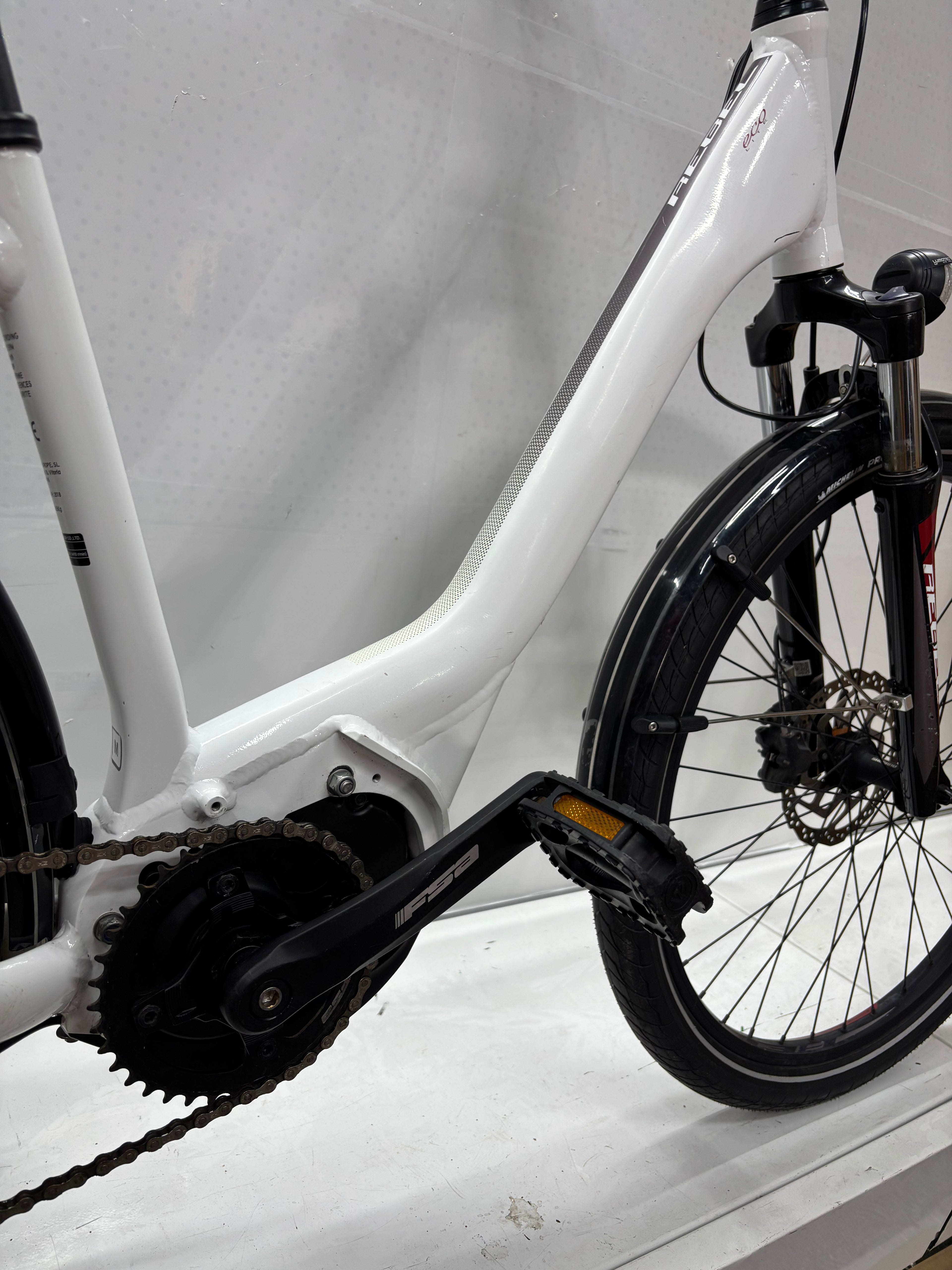 BH Rebel Easymotion Eco Lite E-Bike - Bastlerrad - DEFEKT