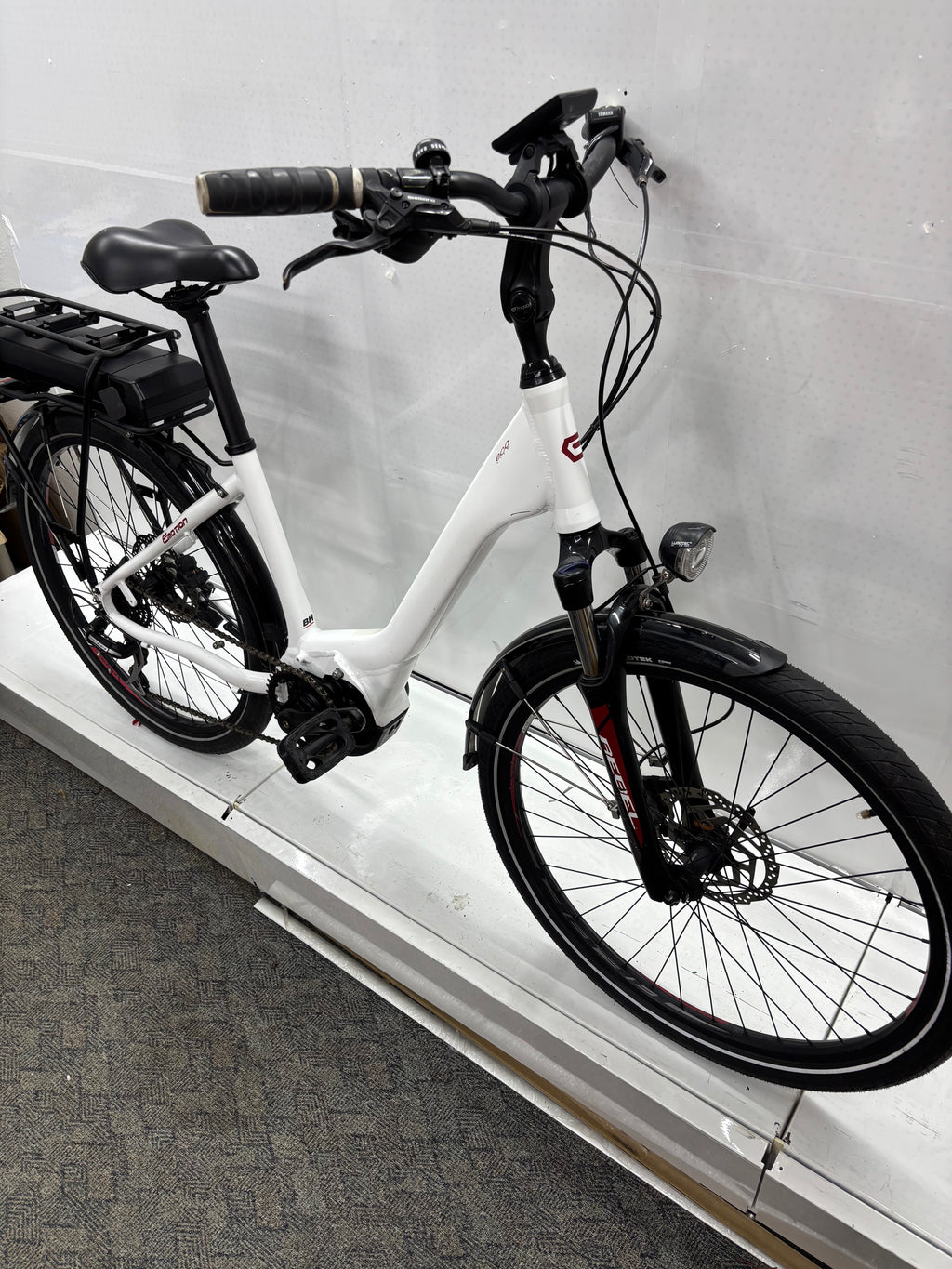 BH Rebel Easymotion Eco Lite E-Bike - Bastlerrad - DEFEKT
