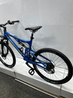 Bergamont Evolve 4.9 Fully, viele Neuteile