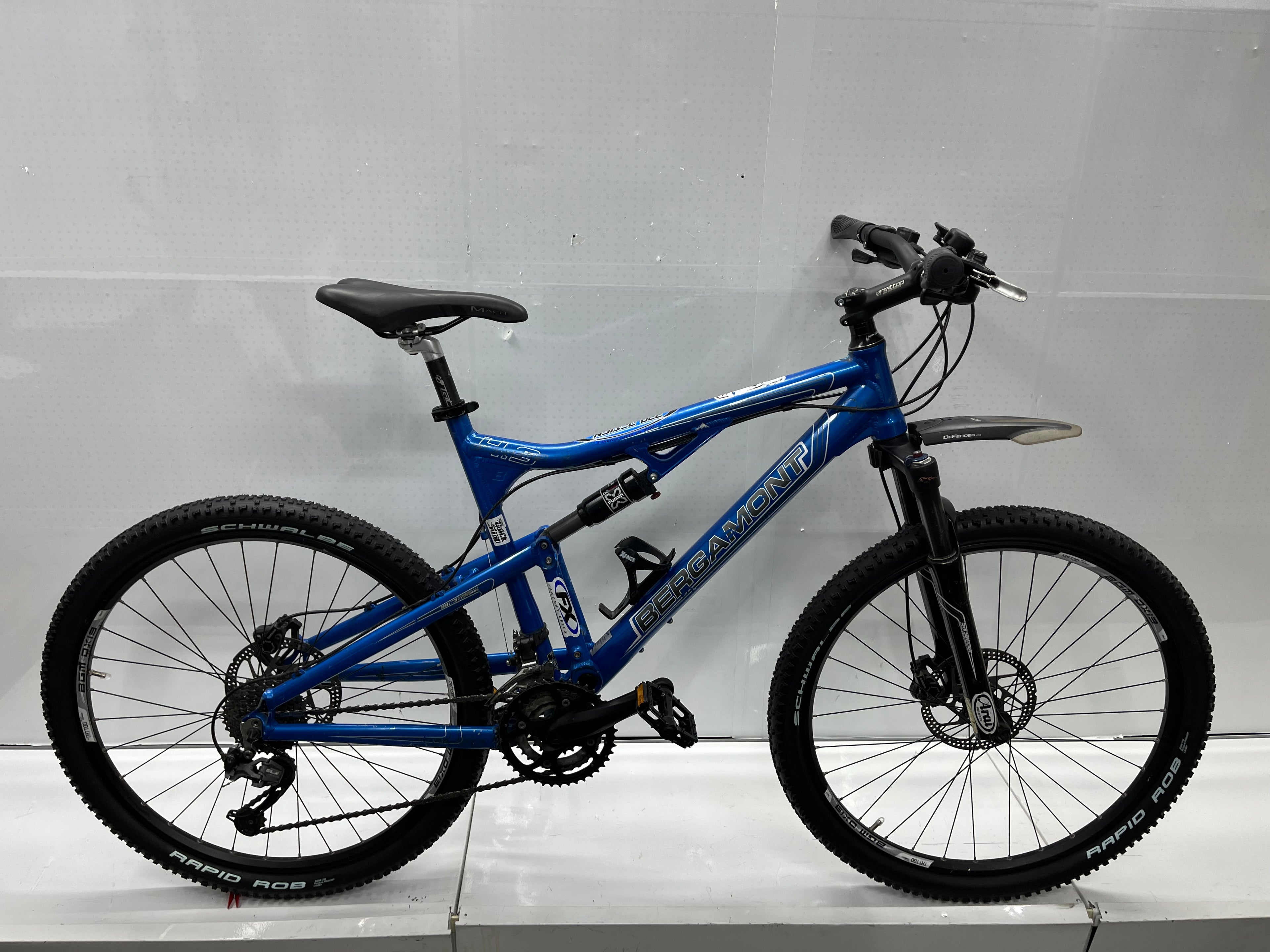 Bergamont Evolve 4.9 Fully, viele Neuteile