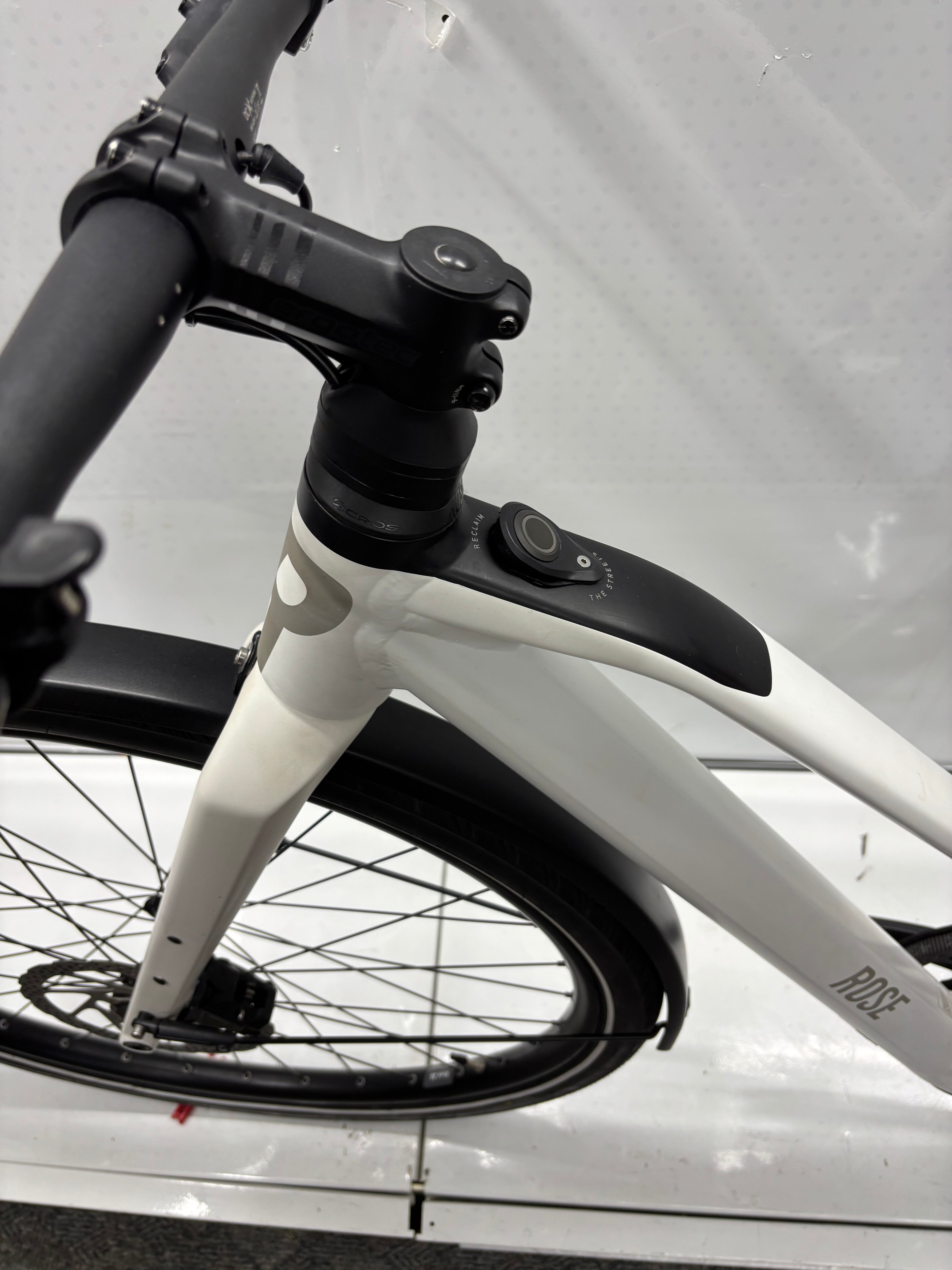 Rose Fahrrad Sneak + - Bastlerrad - DEFEKT - neuwertig