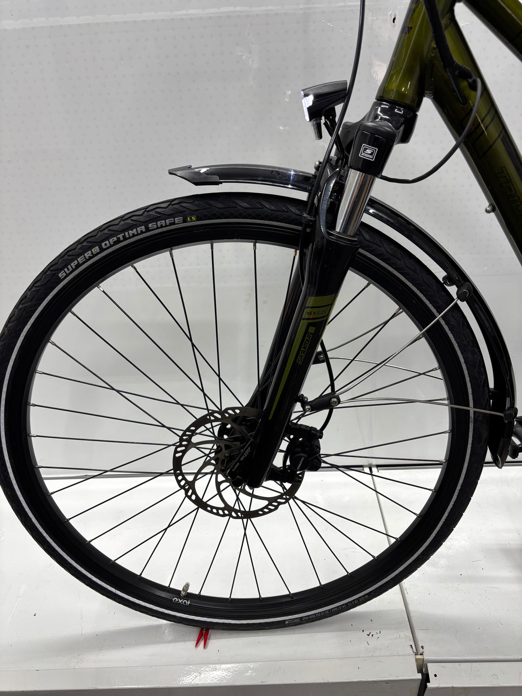 Triumph E-Bird 208 ELO