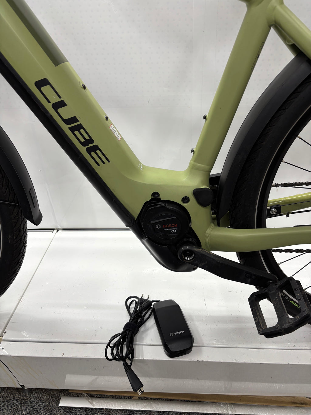 Cube Kathmandu Hybrid SLX 750  nur 650 Km
