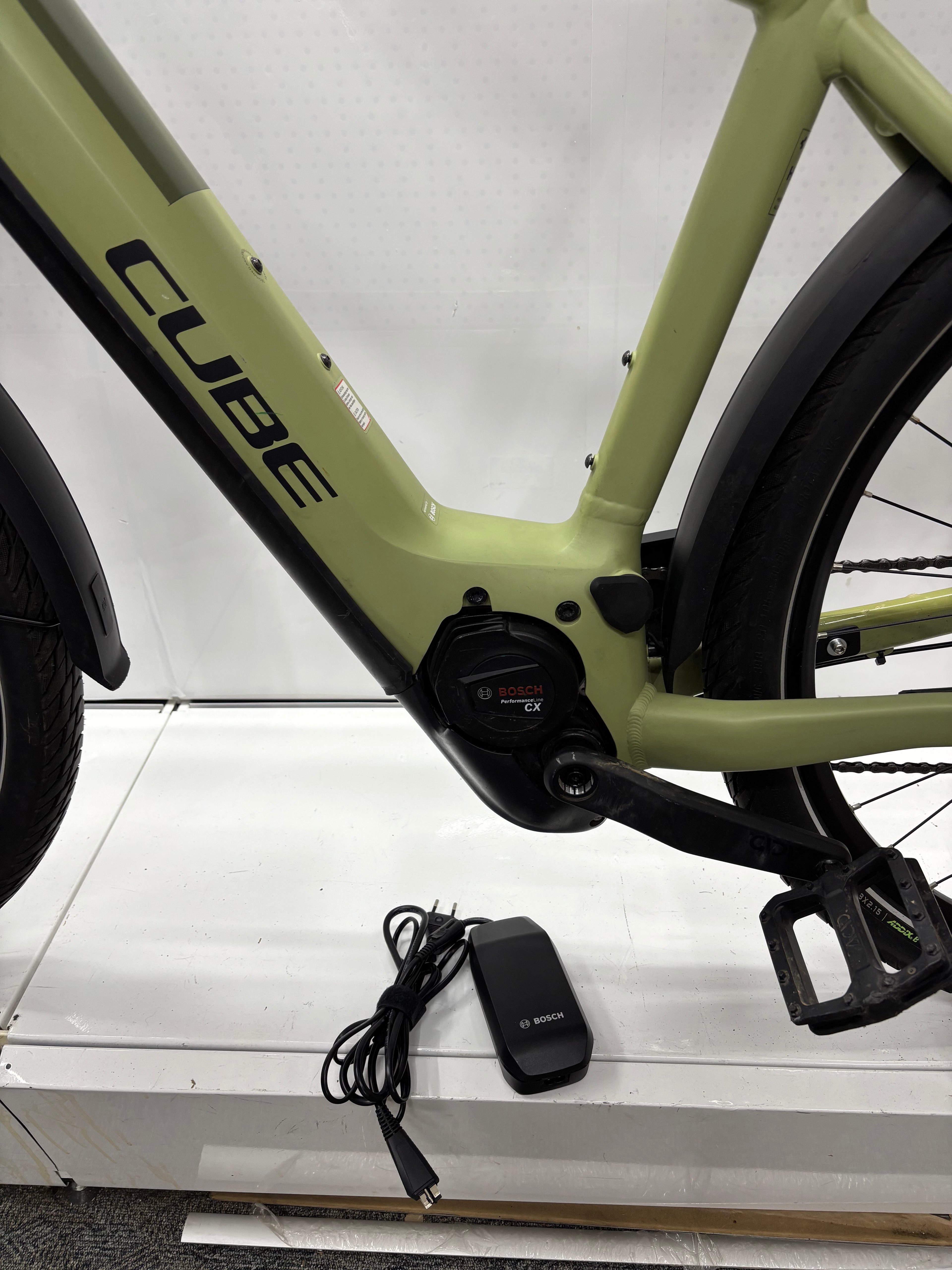 Cube Kathmandu Hybrid SLX 750  nur 650 Km