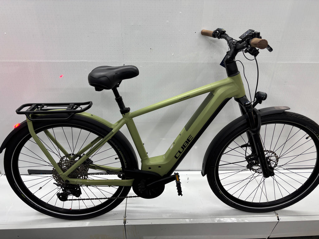 Cube Kathmandu Hybrid SLX 750  nur 650 Km