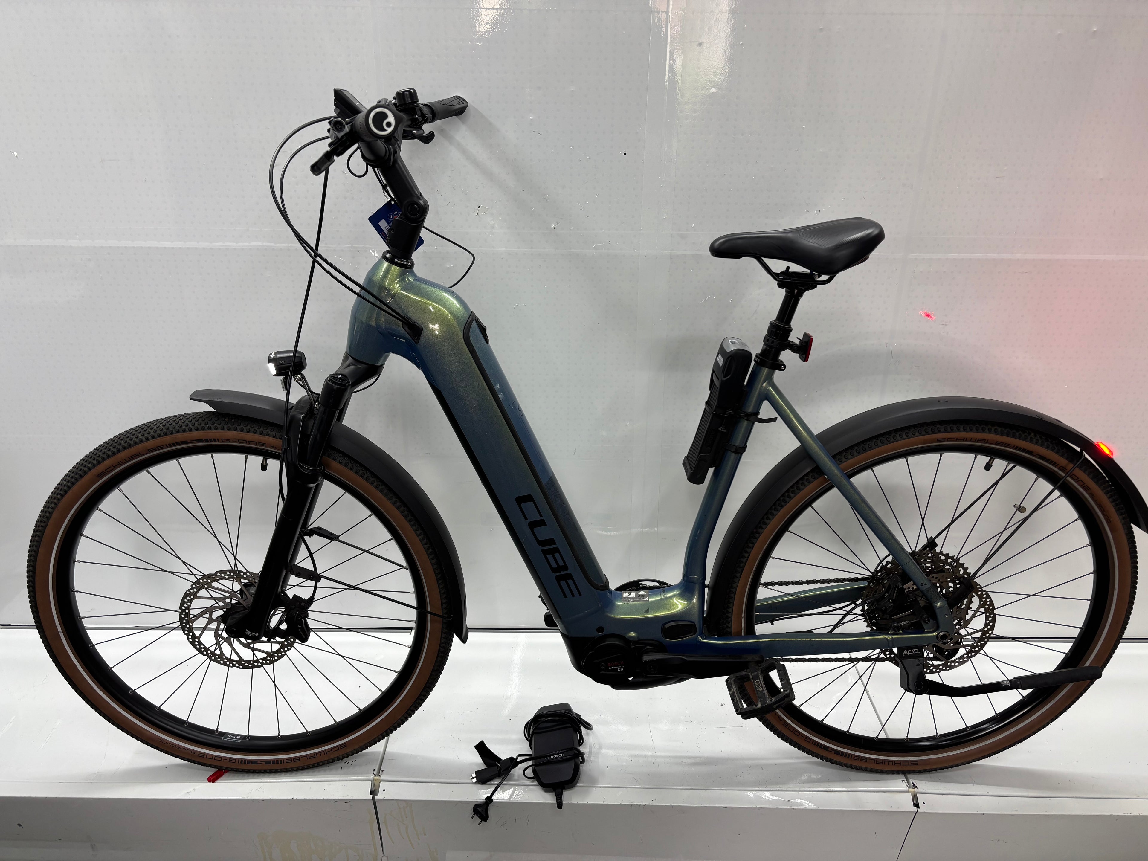 Cube Nuride Hybrid SLX 750