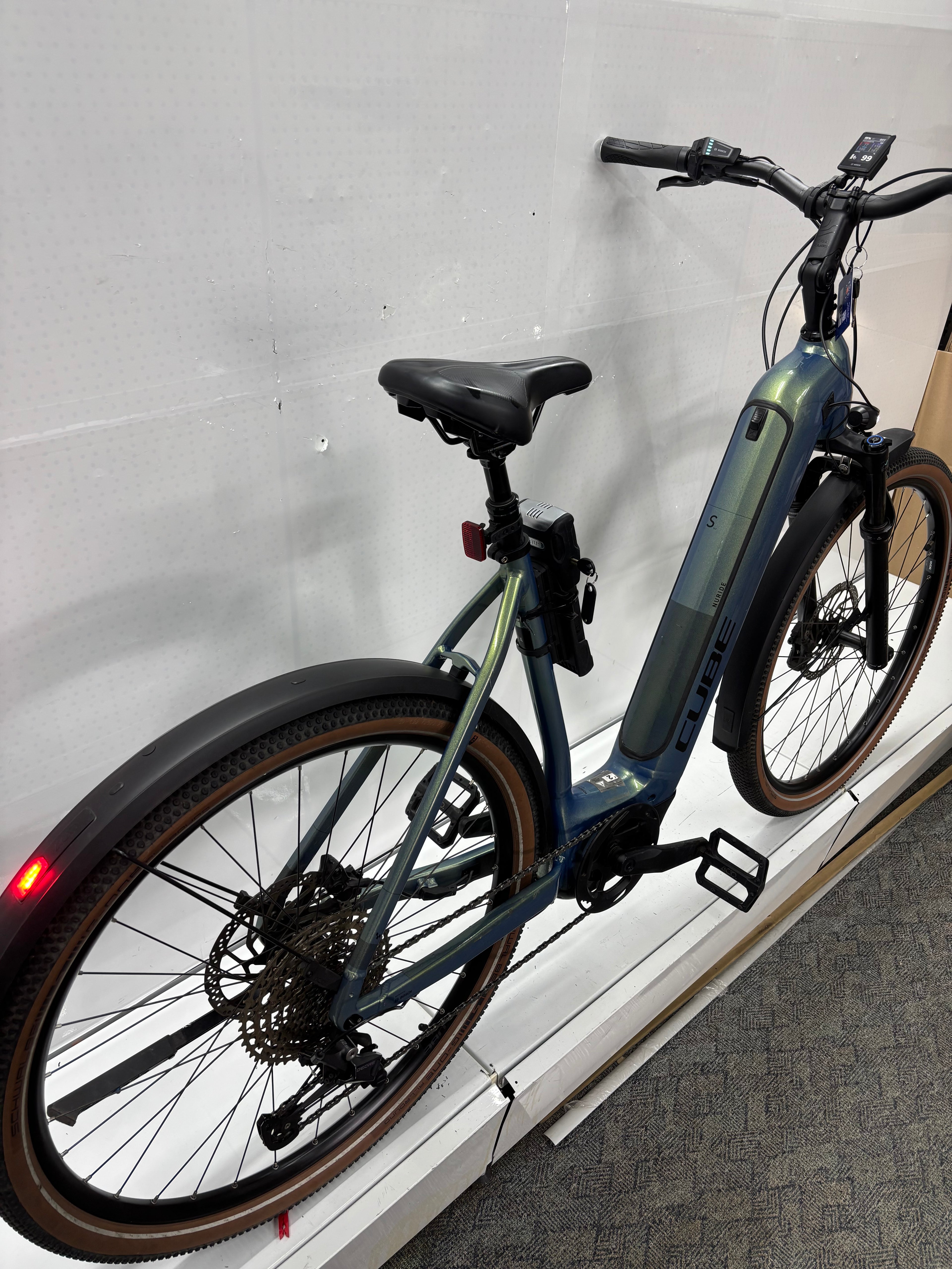 Cube Nuride Hybrid SLX 750