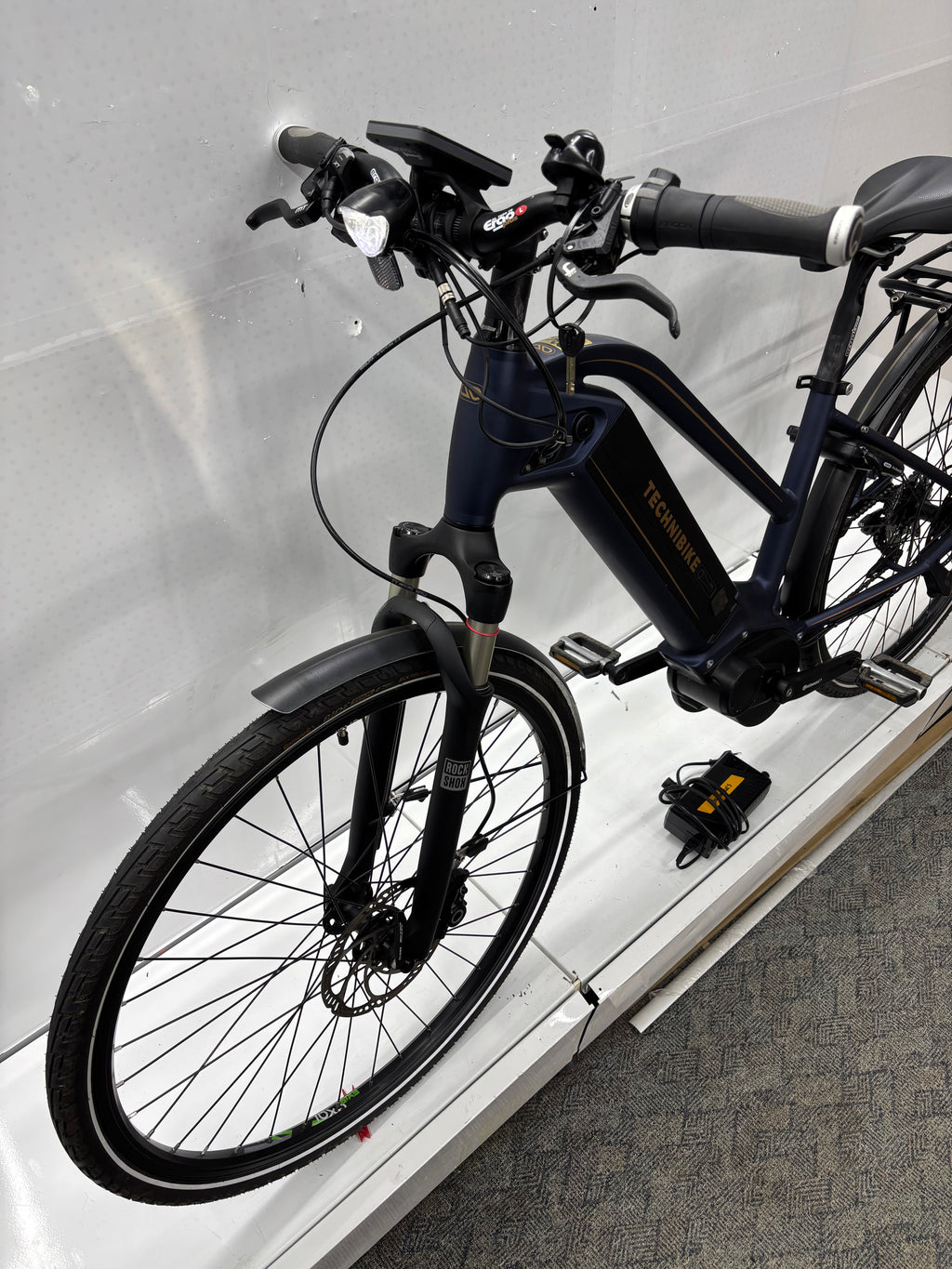 Technibike Trekkingrad Trapez - Bastlerrad - Akku lädt nicht komplett