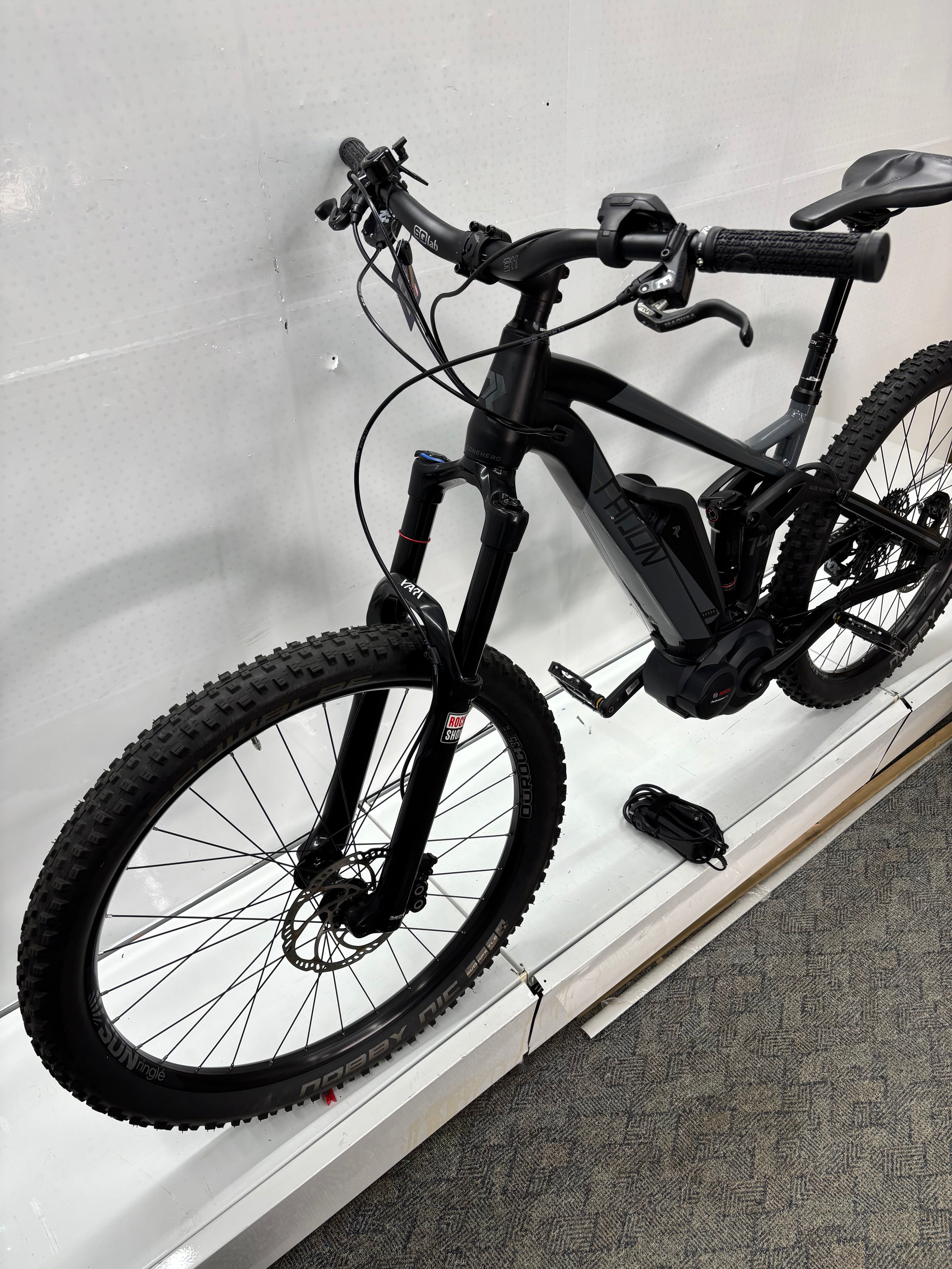 Radon Slide Hybrid 140