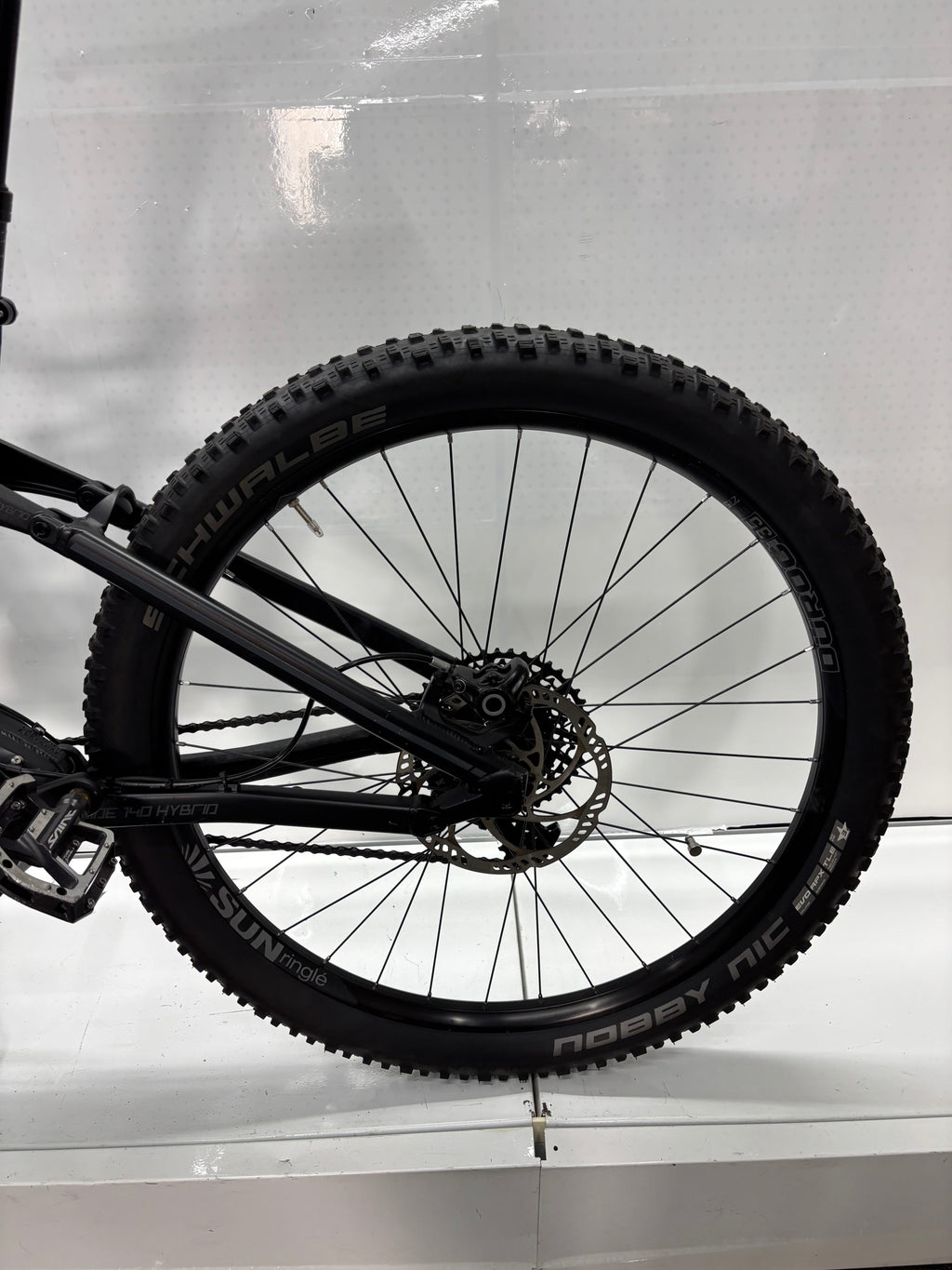 Radon Slide Hybrid 140