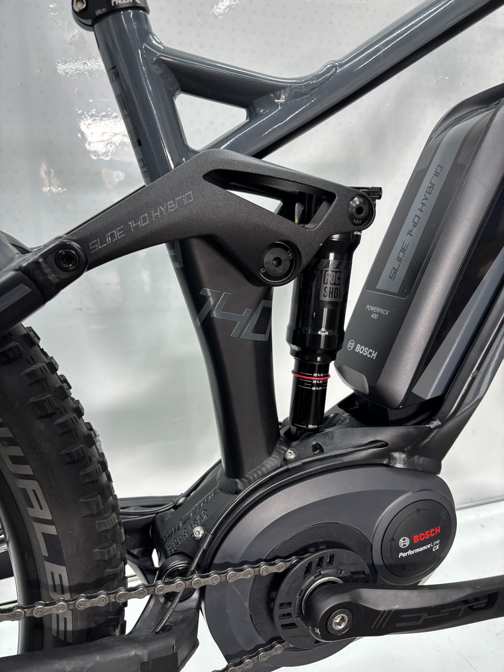 Radon Slide Hybrid 140