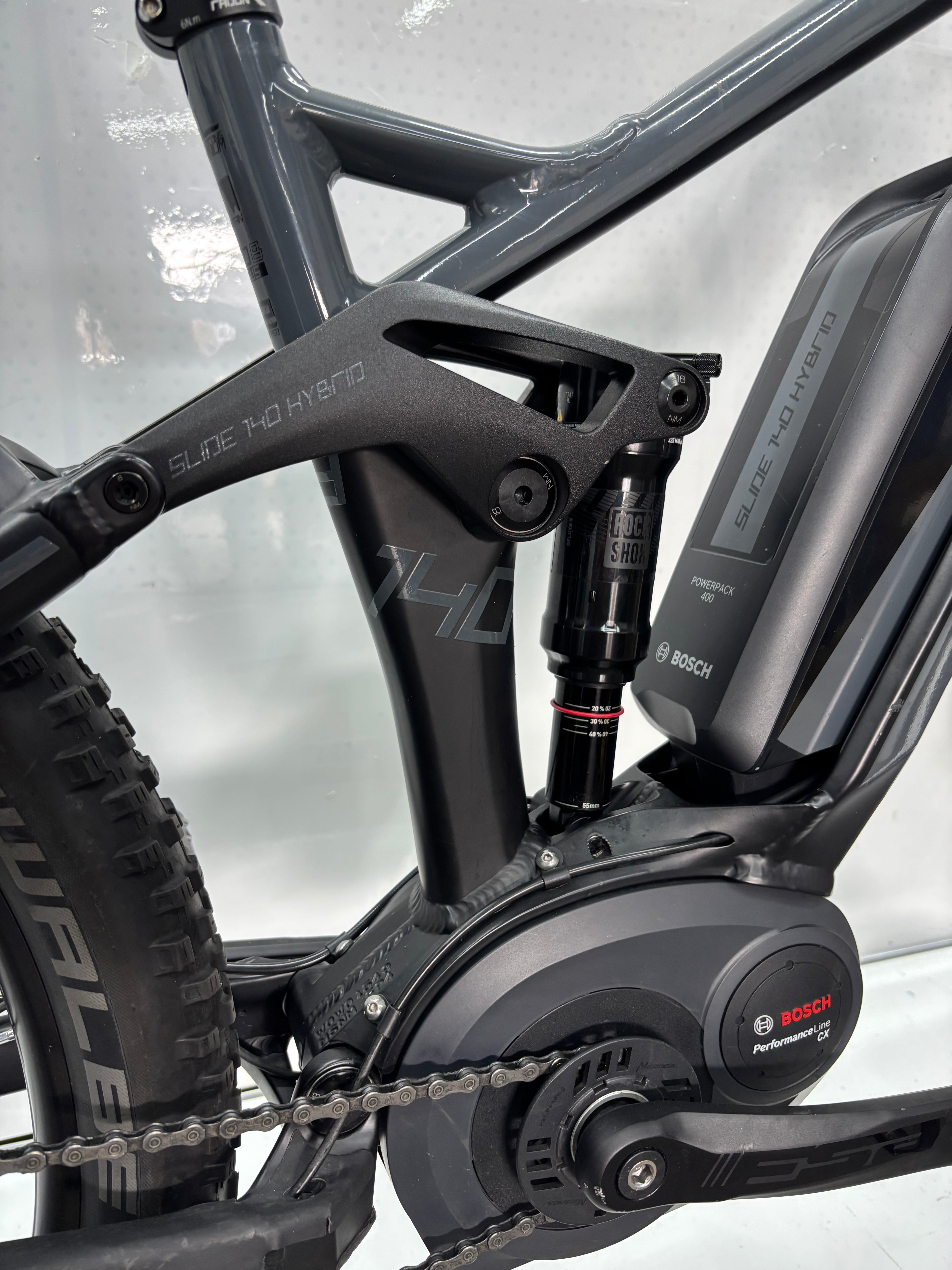 Radon Slide Hybrid 140