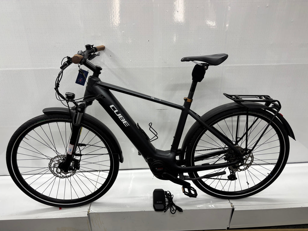Cube Touring 0-one